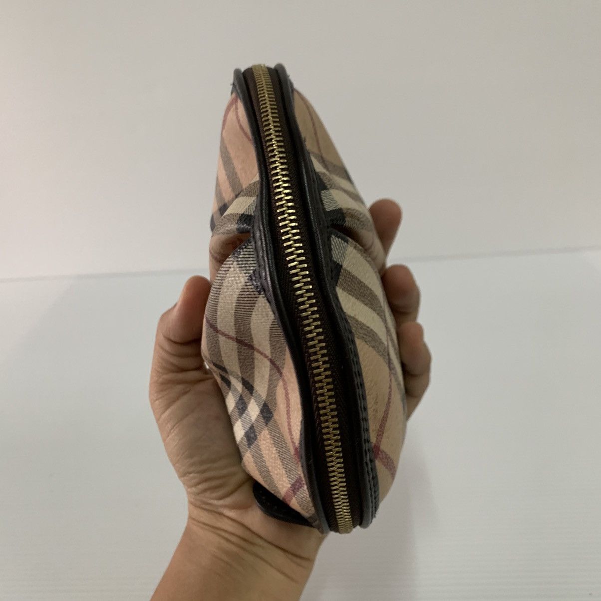 Burberry Burberry Novacheck Mini Clutch Bag Size ONE SIZE - 7 Thumbnail