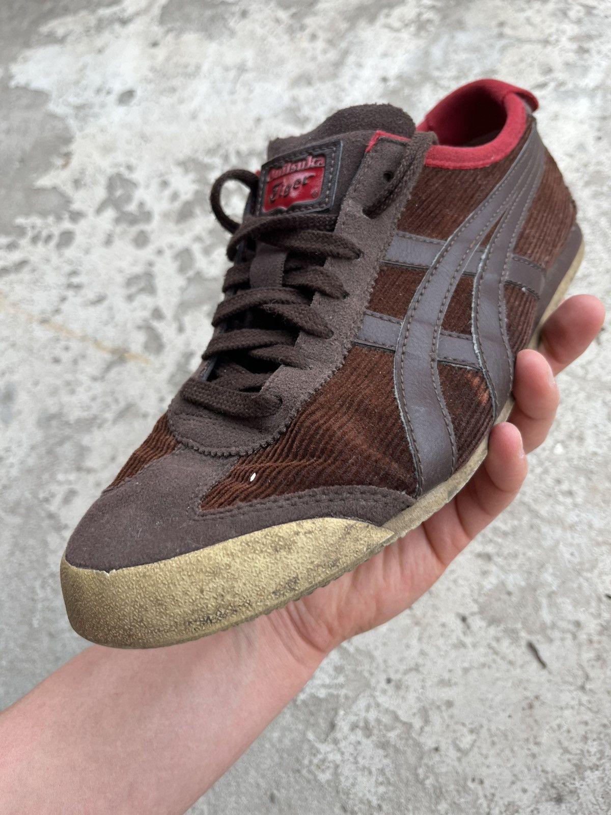Asics × Onitsuka Tiger Asics by Onitsuka Tiger Mexico 66 Corduroy Brown Sneakers Size US 8 / EU 41 - 14 Thumbnail