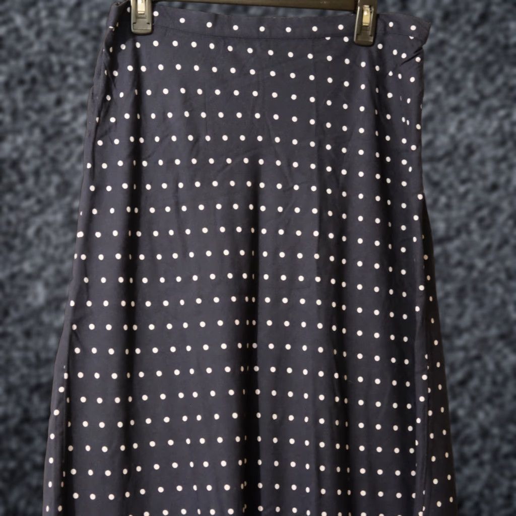Old Navy Old Navy Midi Skirt Navy w/White Polka Dots 100% Rayon Soft Womens L #H99-13 Size 36" / US 14 / IT 50 - 1 Thumbnail