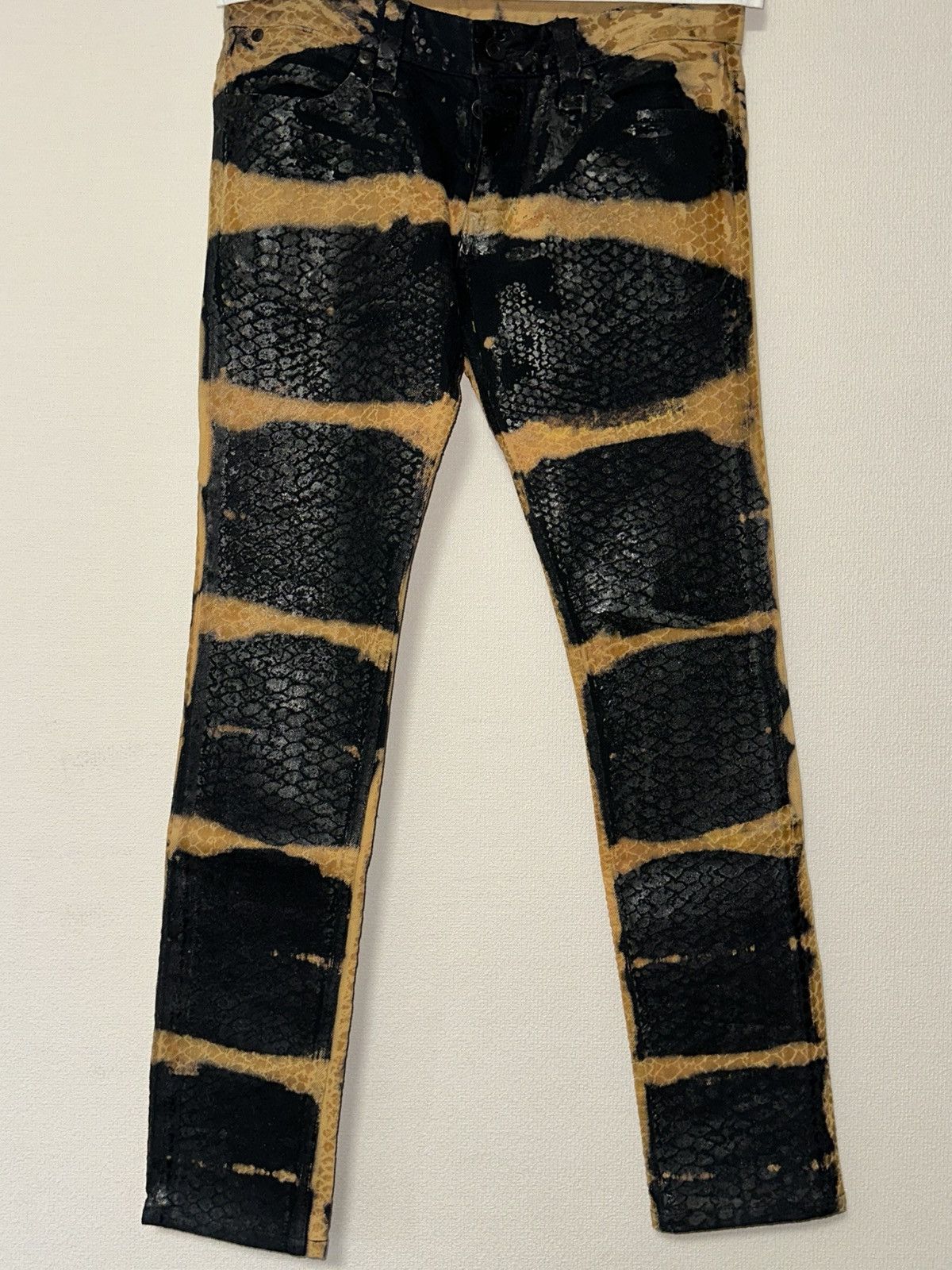 If Six Was Nine If six was nine anaconda size26 Size 26" / US 2 / IT 38 - 1 Thumbnail