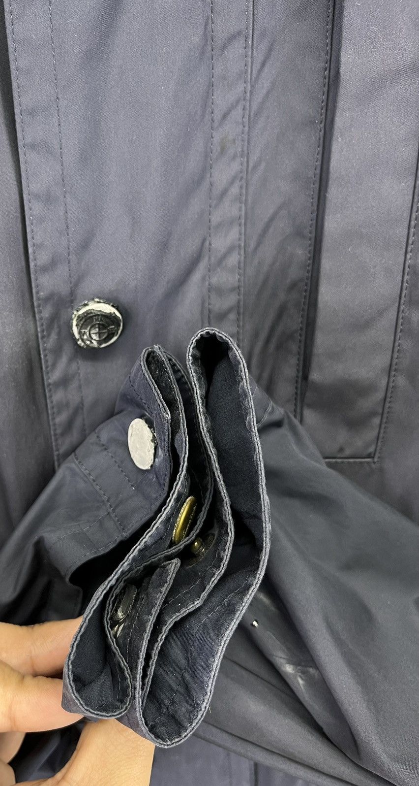 Burberry Vintage 90s Burberry Luxury Rare Zip Up Trashed Jacket Size US M / EU 48-50 / 2 - 14 Thumbnail