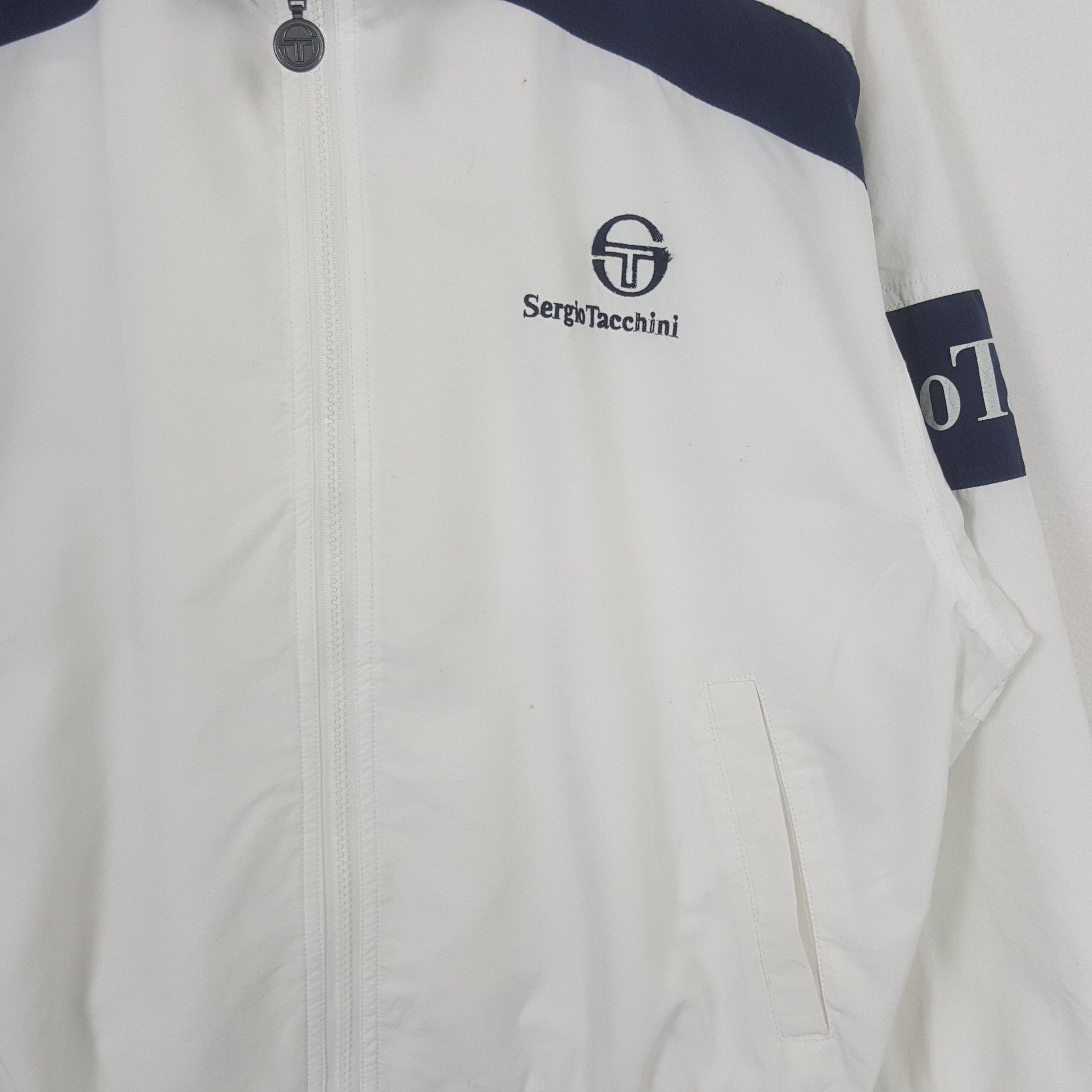 Sergio Tacchini Vintage Sergio Tacchini Tennis Sport Windbreaker Jacket RR12 Size US L / EU 52-54 / 3 - 2 Thumbnail