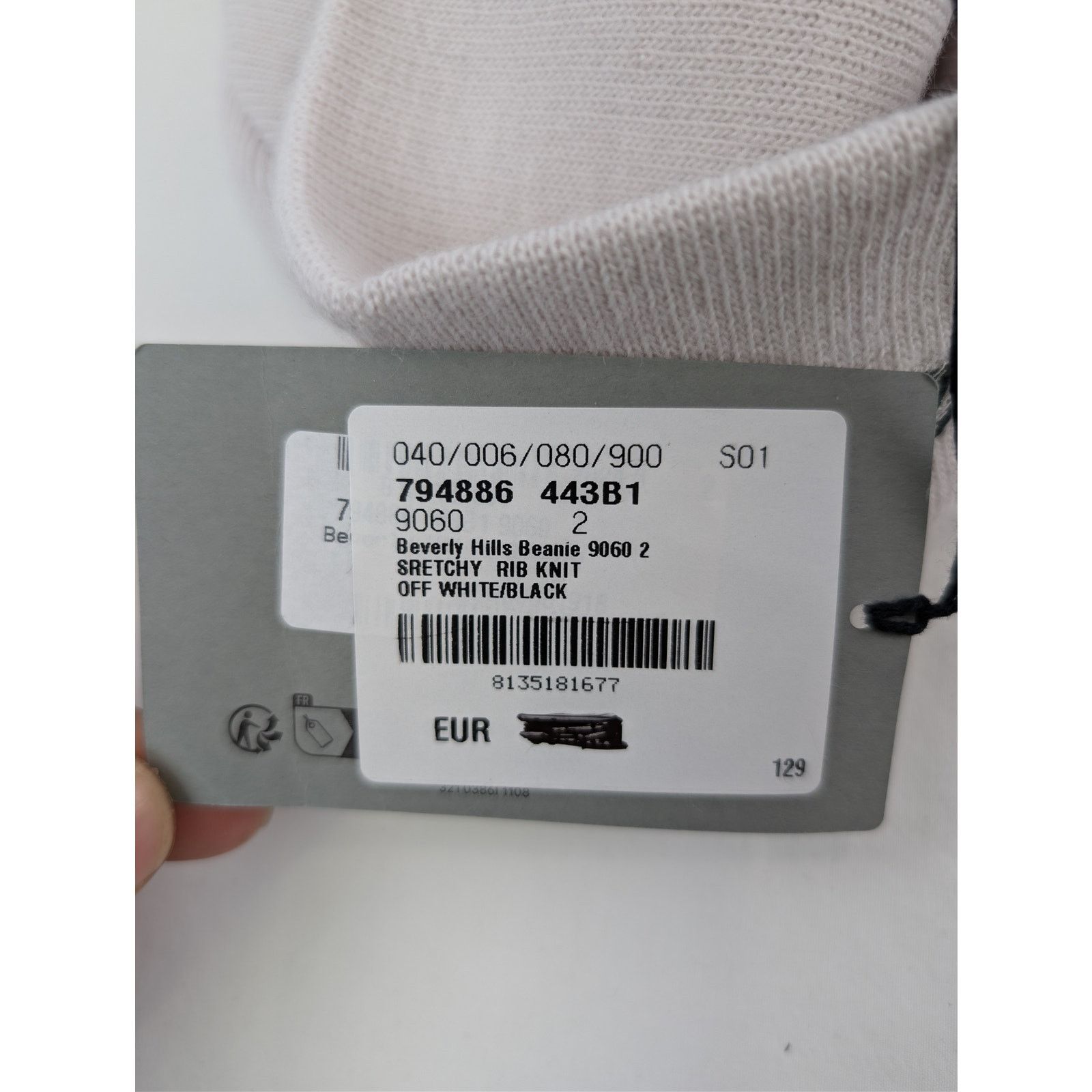 Balenciaga o1rshd1 Size: 2 / Beverly Hills Beanie Cap / Hat Off White Size ONE SIZE - 18 Thumbnail