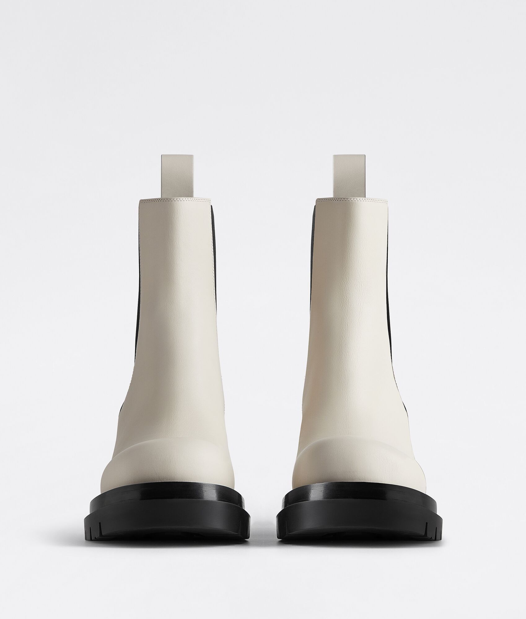 Bottega Veneta o1s1rm1025 Lug Ankle Boots in Sea Salt Size US 10.5 / IT 40.5 - 2 Thumbnail