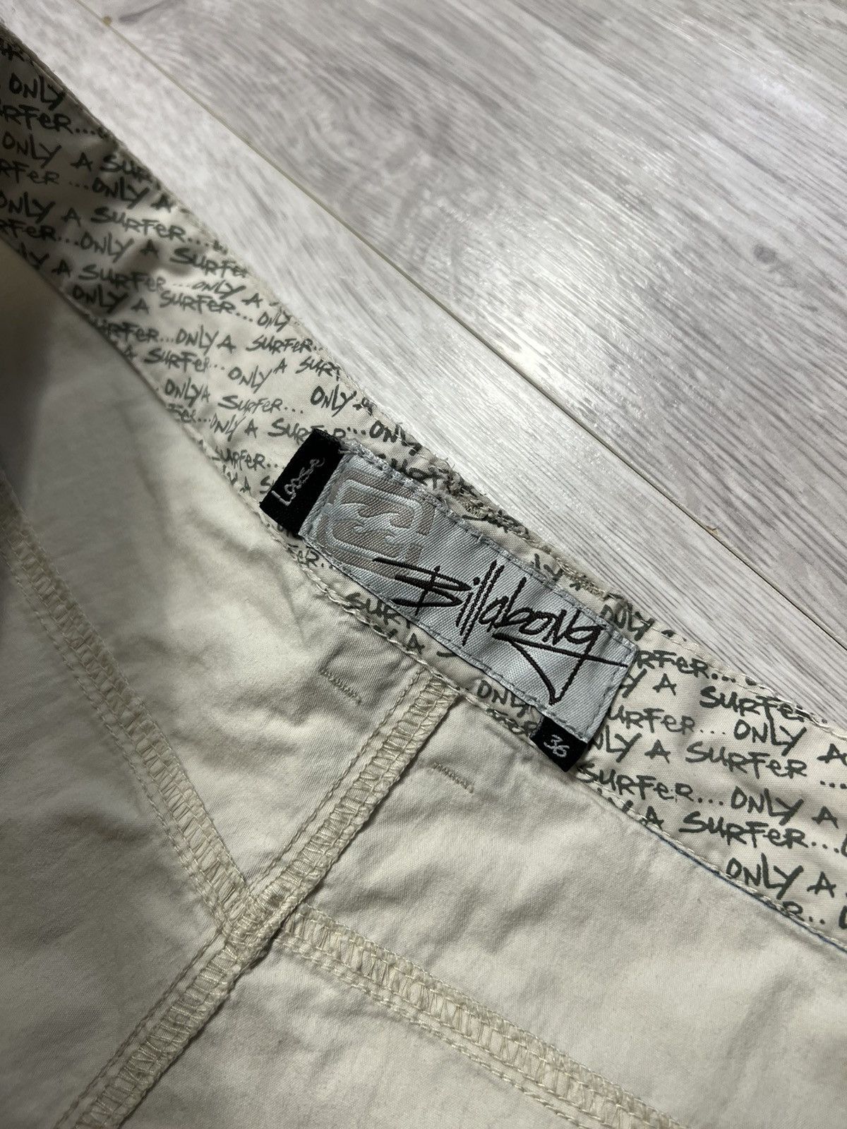 Billabong × Vintage Vintage Billabong Nylon Shorts With Pocket Logo Size US 36 / EU 52 - 13 Thumbnail