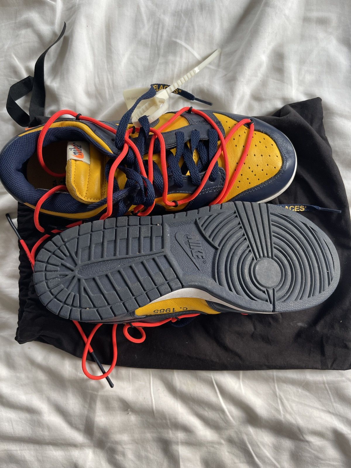Nike × Off-White Off white Nike Dunk University Gold Size US 9.5 / EU 42-43 - 4 Thumbnail