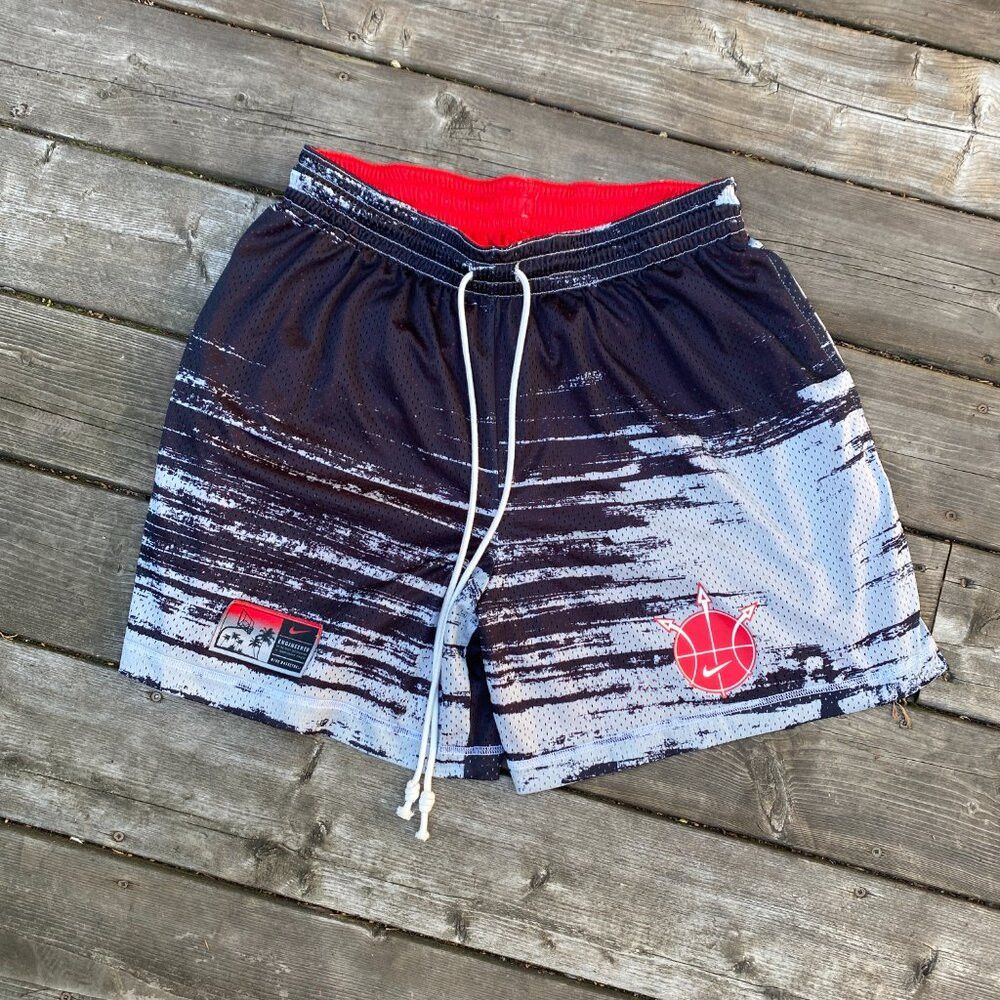 Nike Nike Reversible Standard Issue Mesh Basketball Shorts XXL Size US 38 / EU 54 - 3 Thumbnail