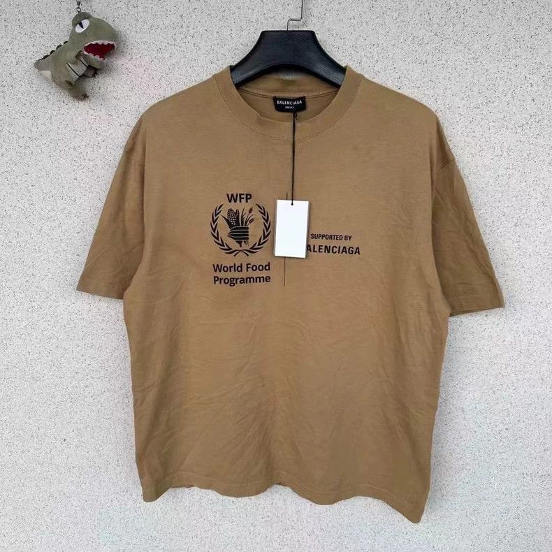 Balenciaga Balenciaga Khaki wheat-ear short sleeve 2503-Nextarrow Size US L / EU 52-54 / 3 - 1 Thumbnail