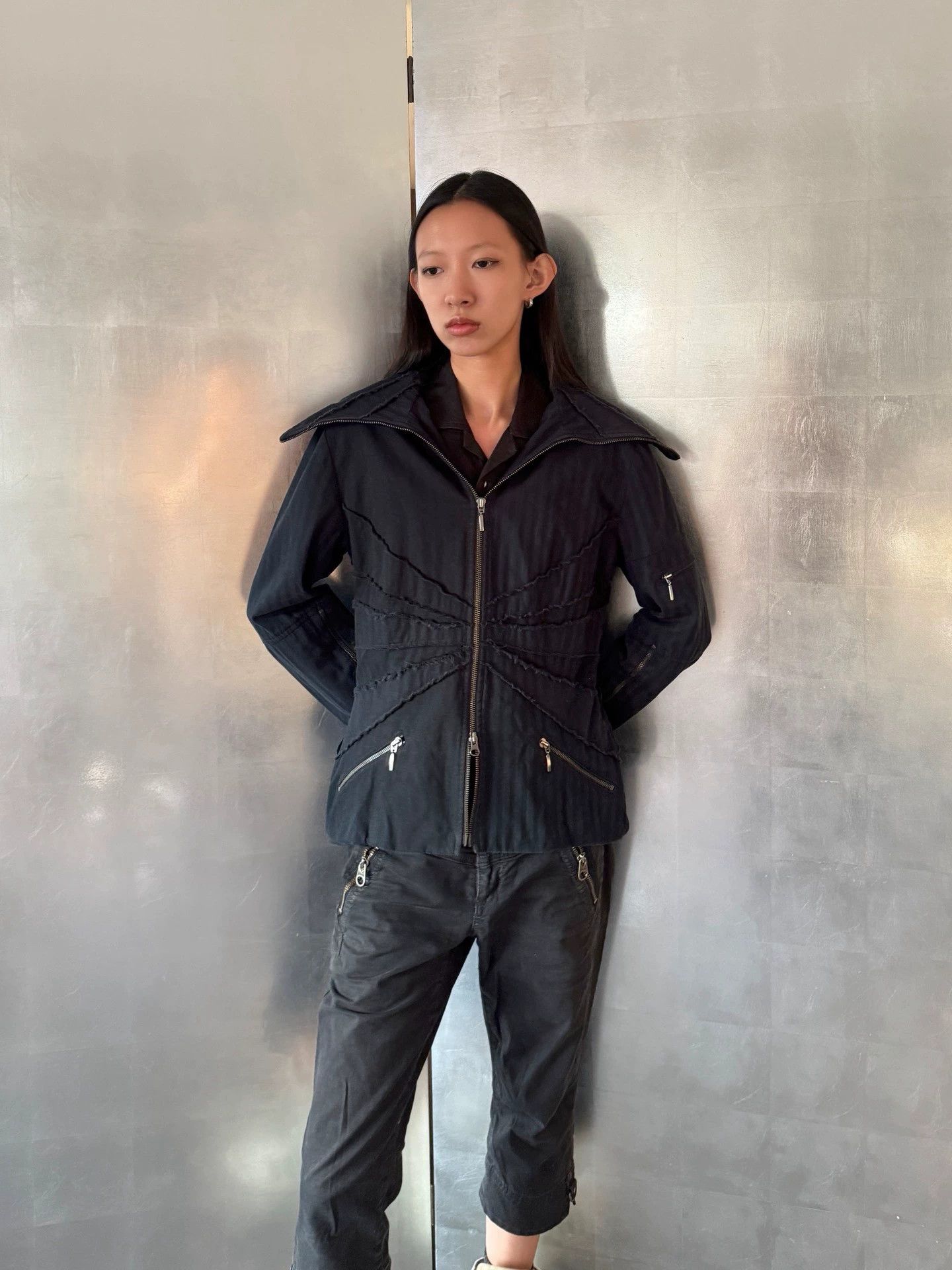 Vintage Vintage Italian Frayed-Collar Double-Zip Textured Waist Jacket L Size L / US 10 / IT 46 - 6 Thumbnail