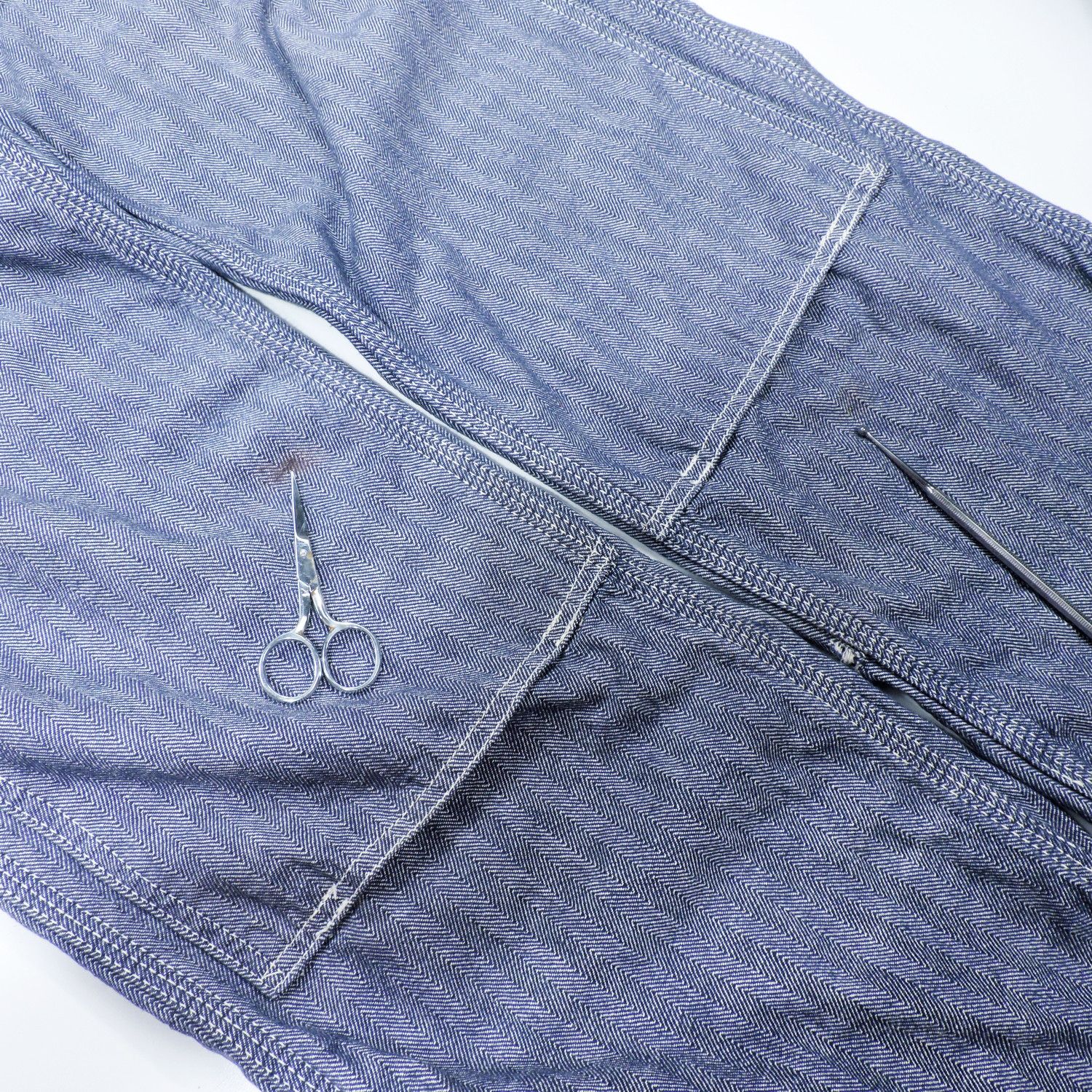 The Real McCoy's 8HU LOT 724 DOUBLE KNEE HERRINGBONE LIGHT CHAMBRAY TROUSERS Size US 32 / EU 48 - 22 Thumbnail