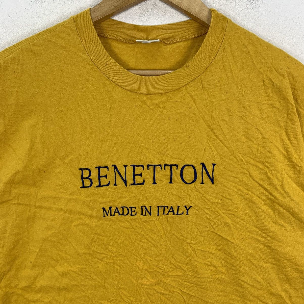 Benetton Vintage 90s BENETTON ITALY Embroidered Logo Yellow Tshirt Size US XL / EU 56 / 4 - 4 Thumbnail