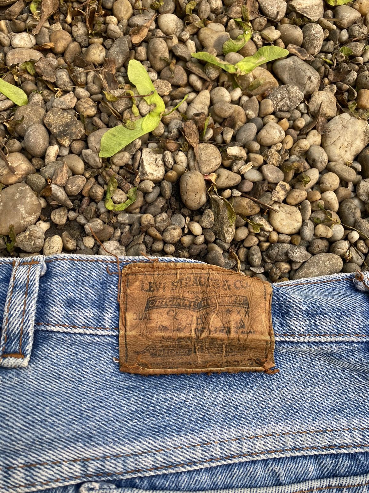 Levi's Vintage Clothing × Vintage Vintage Levi’s Jeans Size US 33 - 2 Thumbnail