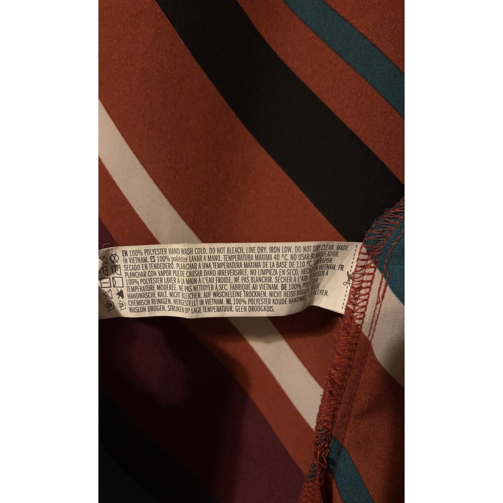 Forever 21 Forever 21 Dark Colorful Cardigan Size Medium Size M / US 6-8 / IT 42-44 - 5 Thumbnail