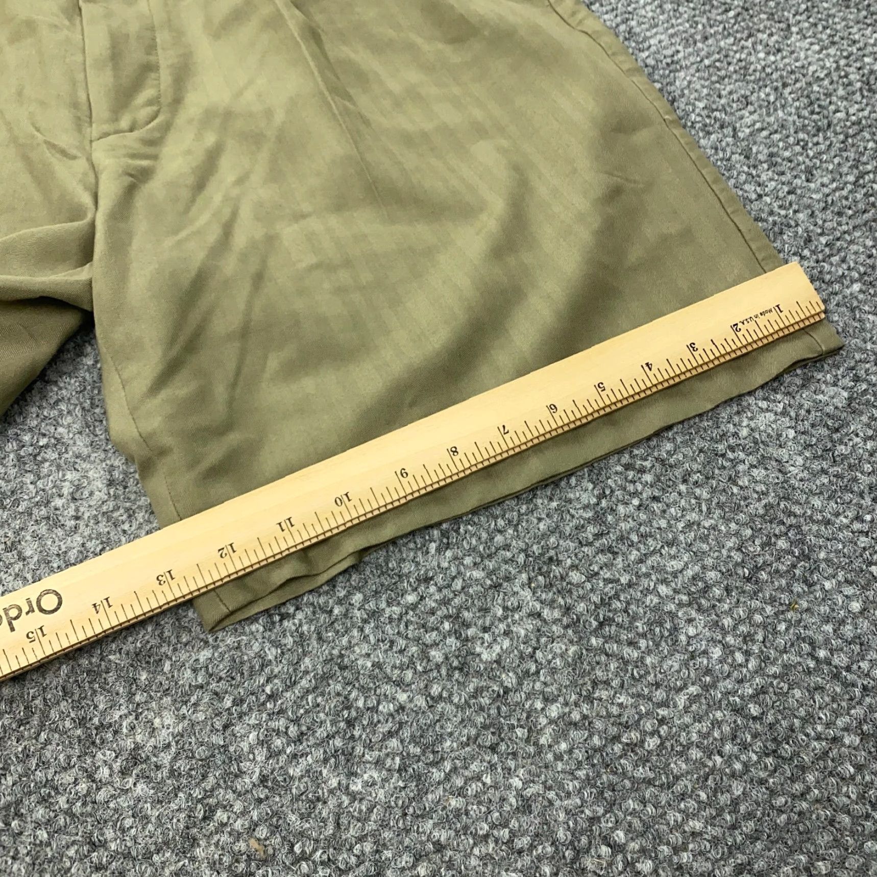 Ocean Pacific VINTAGE Ocean Pacific Shorts Size 36 Beige Beach Pleated Chino Relaxed Mens Size US 36 / EU 52 - 5 Thumbnail