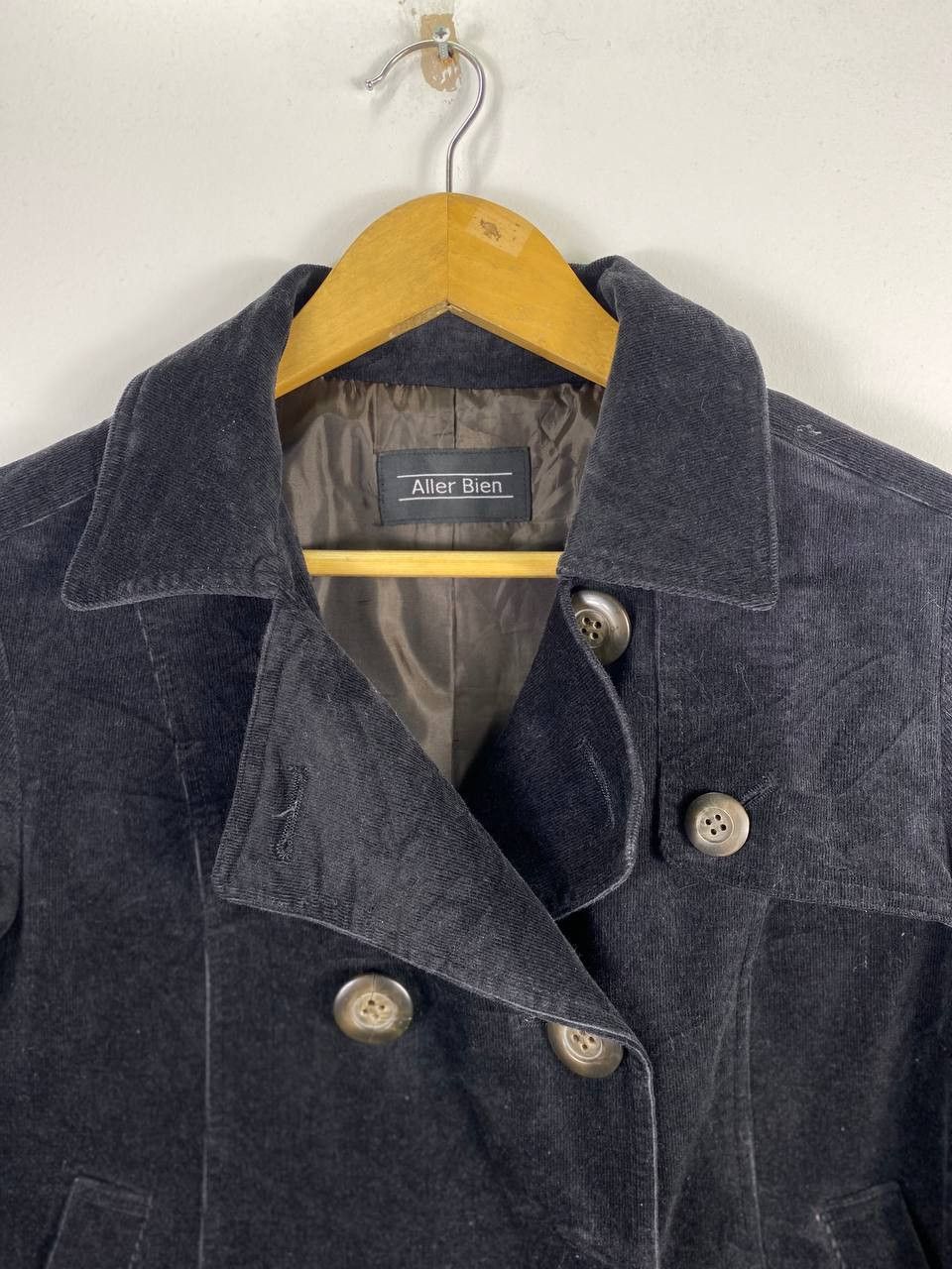 Japanese Brand aller bien crooped corduroy double breast jacket Size M / US 6-8 / IT 42-44 - 2 Thumbnail