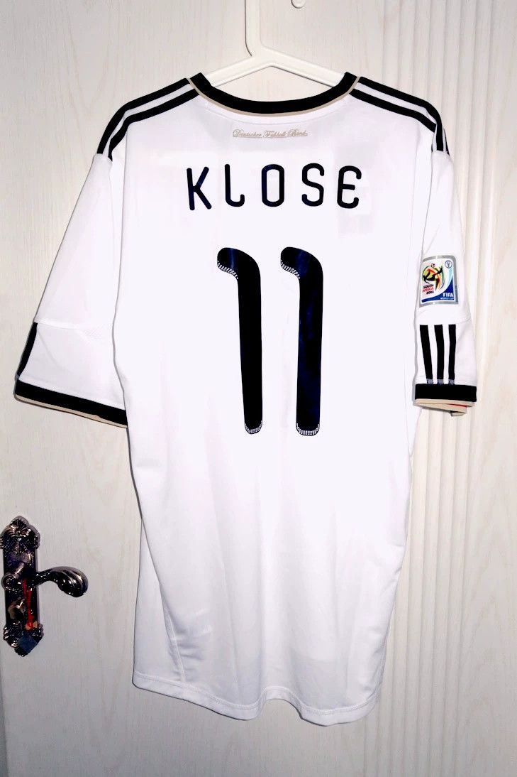 Other 2010 Germany #11 Miroslav Klose Jersey Home Size US M / EU 48-50 / 2 - 2 Thumbnail