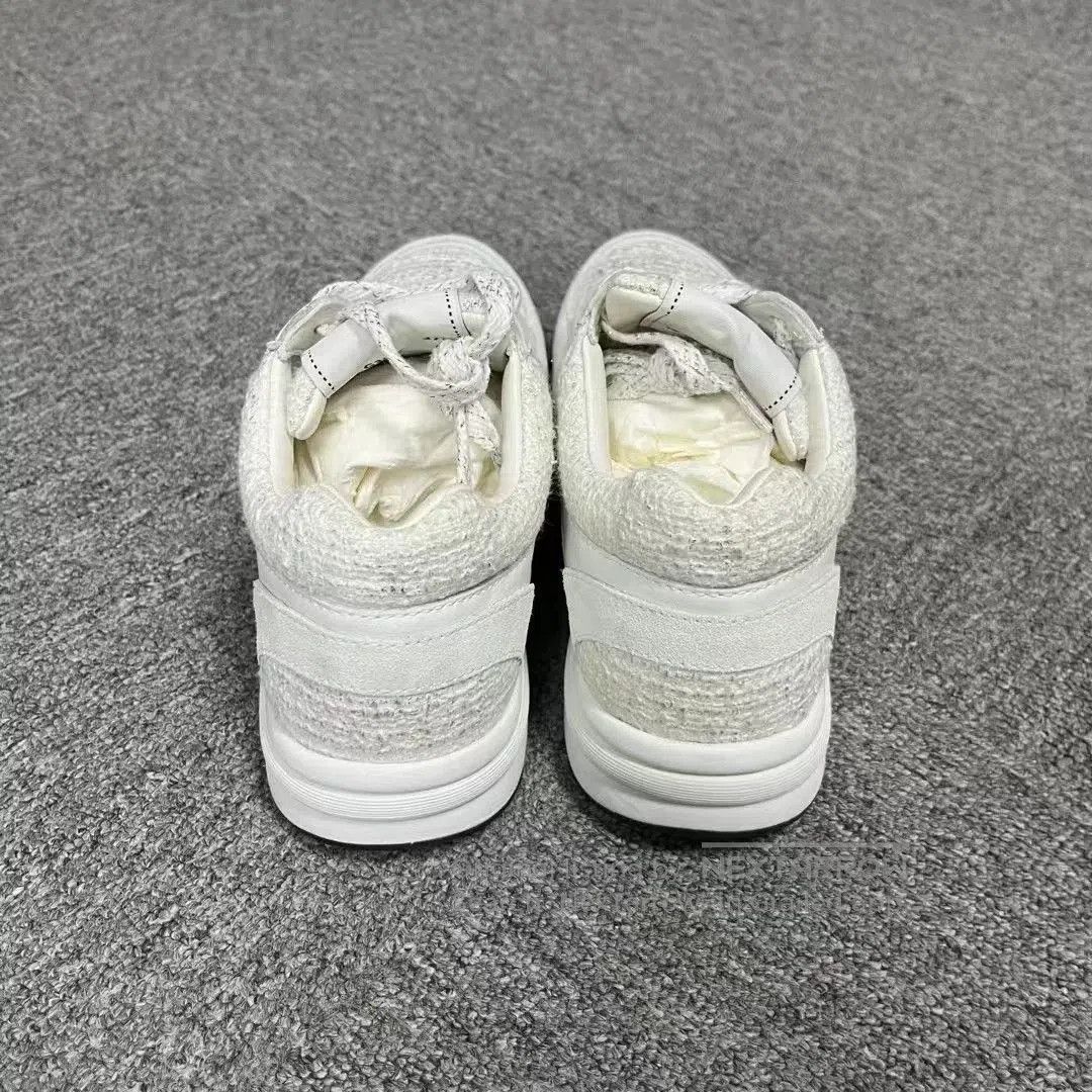 Chanel Chanel White Leather Logo Low-Top Sneakers. Size US 6.5 / IT 36.5 - 2 Thumbnail