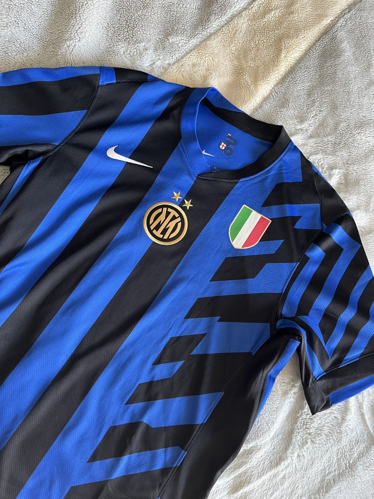 Nike Inter Milan Home shirt 24/25 Size US M / EU 48-50 / 2 - 2 Thumbnail