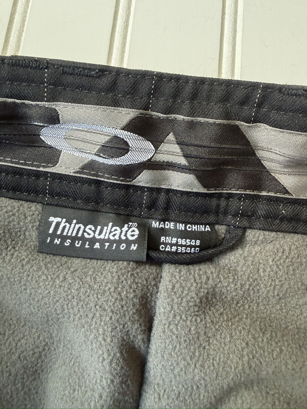 Oakley Oakley Software Black Pinstripe Ski Snowboard Pants Size LG Size US 36 / EU 52 - 3 Thumbnail