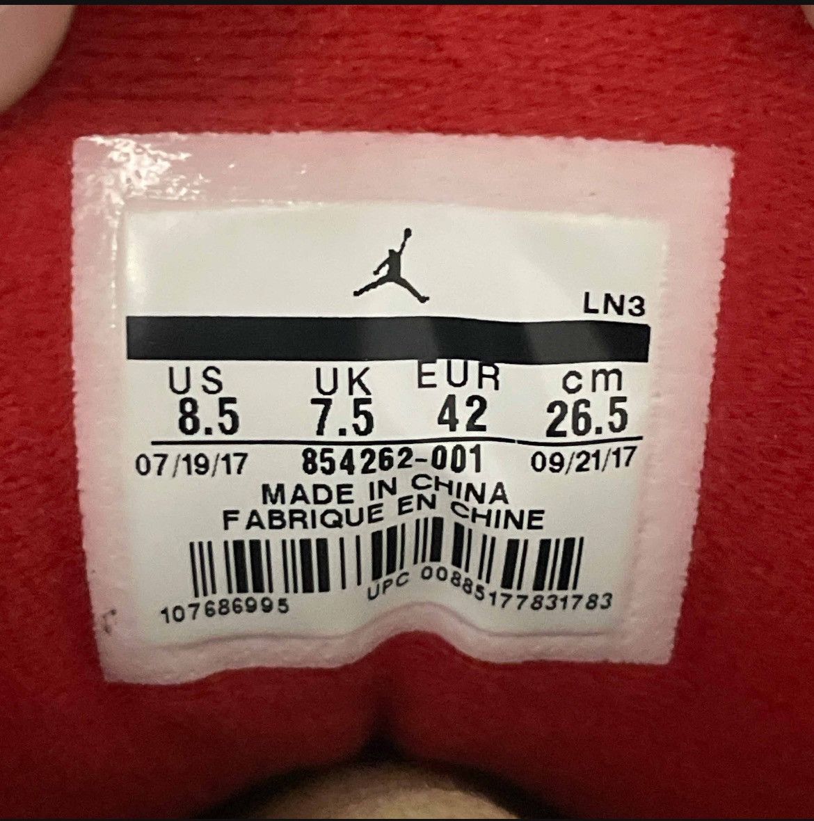 Jordan Brand Size 8.5 - Nike Air Jordan 3 Retro OG Black Cement 2018 VNDS Size US 8.5 / EU 41-42 - 6 Thumbnail