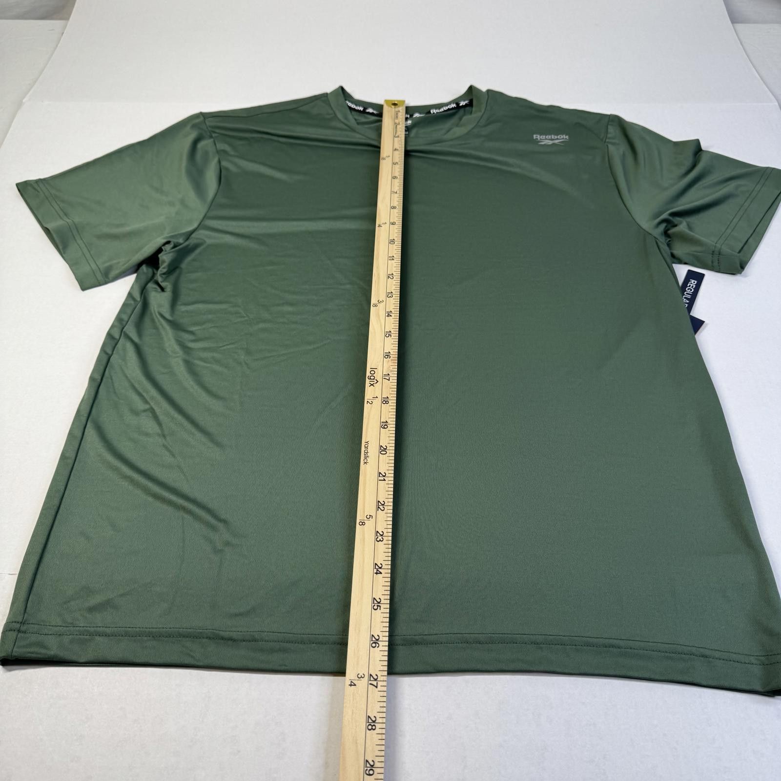 Reebok Reebok Men’s Duck Green Vector Bolt Top With Tag Size M Size US M / EU 48-50 / 2 - 5 Thumbnail