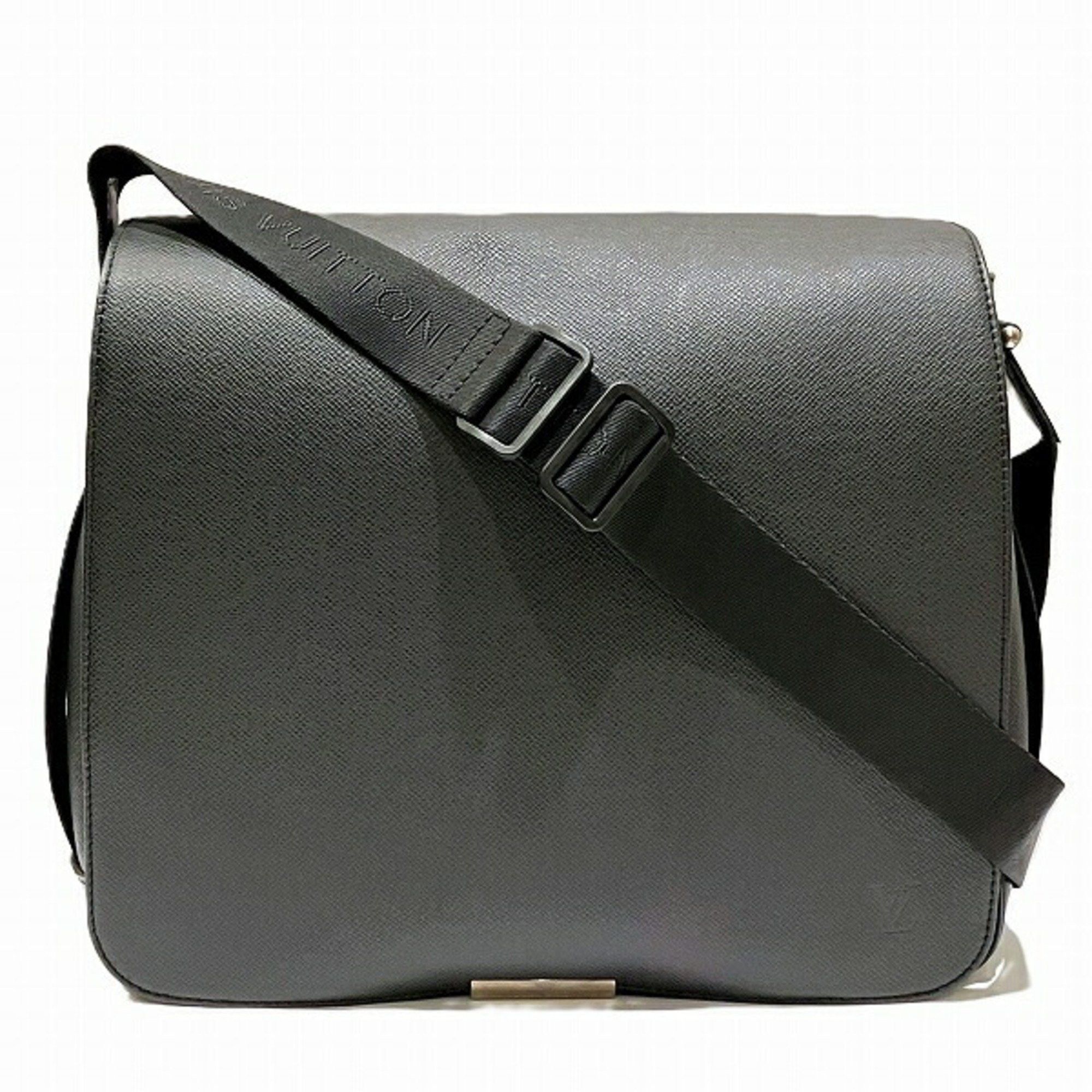 Louis Vuitton Louis Vuitton Victor shoulder Size ONE SIZE - 1 Thumbnail