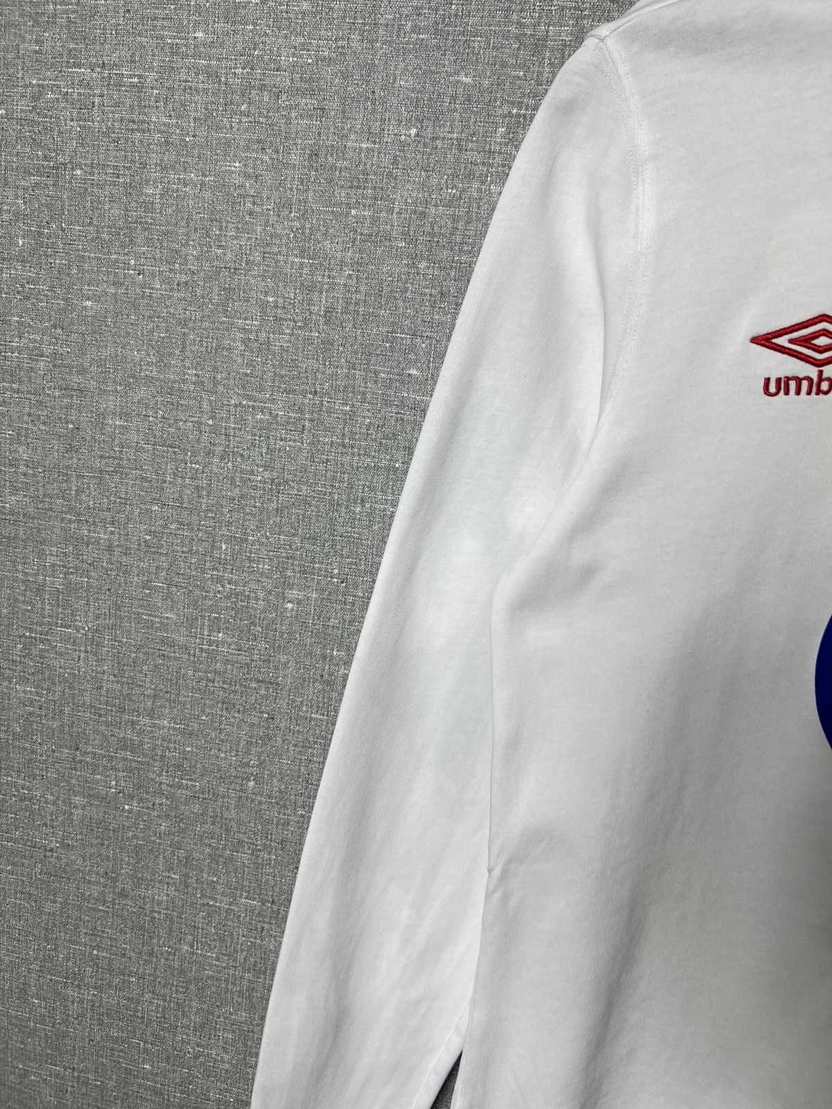 Umbro 2020-21 Umbro England Home Long Sleeve Classic Rugby Shirt Size US S / EU 44-46 / 1 - 6 Thumbnail