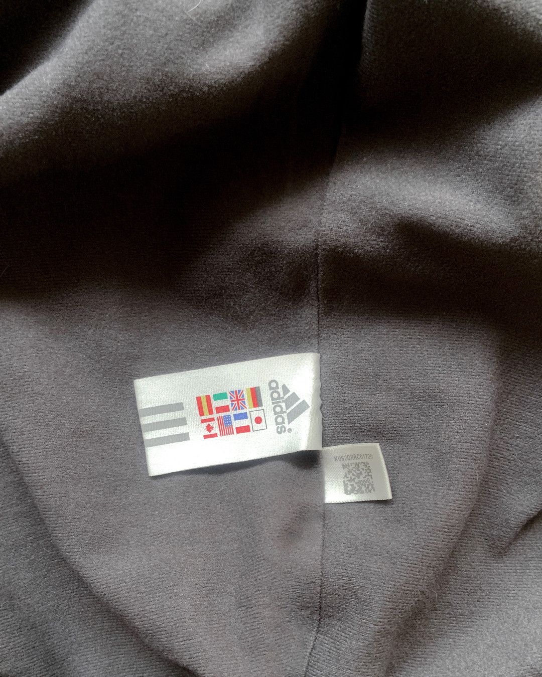 Adidas Vintage Adidas Nylon Track Jacket Size US XL / EU 56 / 4 - 6 Thumbnail