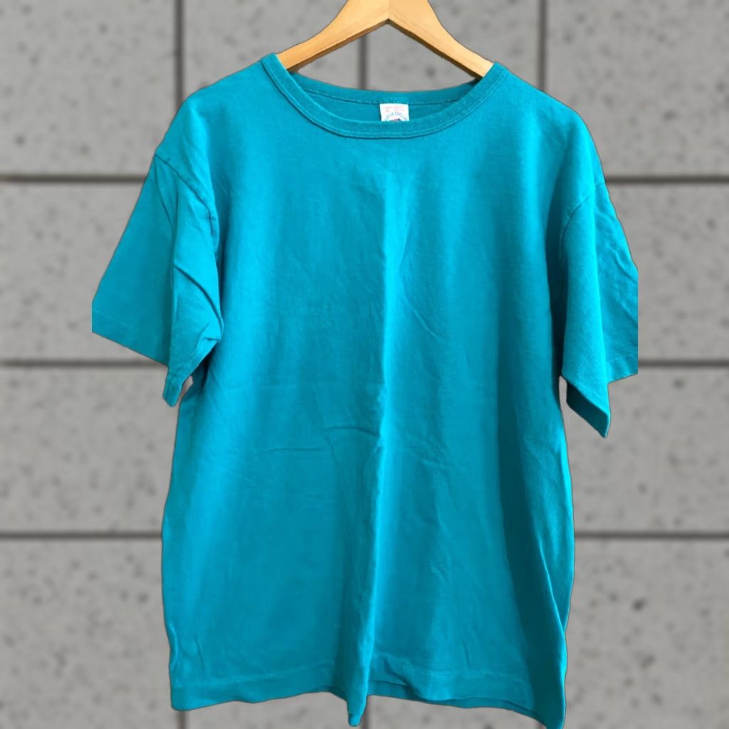 Fruit Of The Loom VINTAGE Fruit of the Loom T-Shirt Ladies XL Teal Crew Neck Short Sleeve Preshrunk Single Stitch Pockets 80s 90s Solid Green Cotton Regular Womens Size XL / US 12-14 / IT 48-50 - 1 Thumbnail