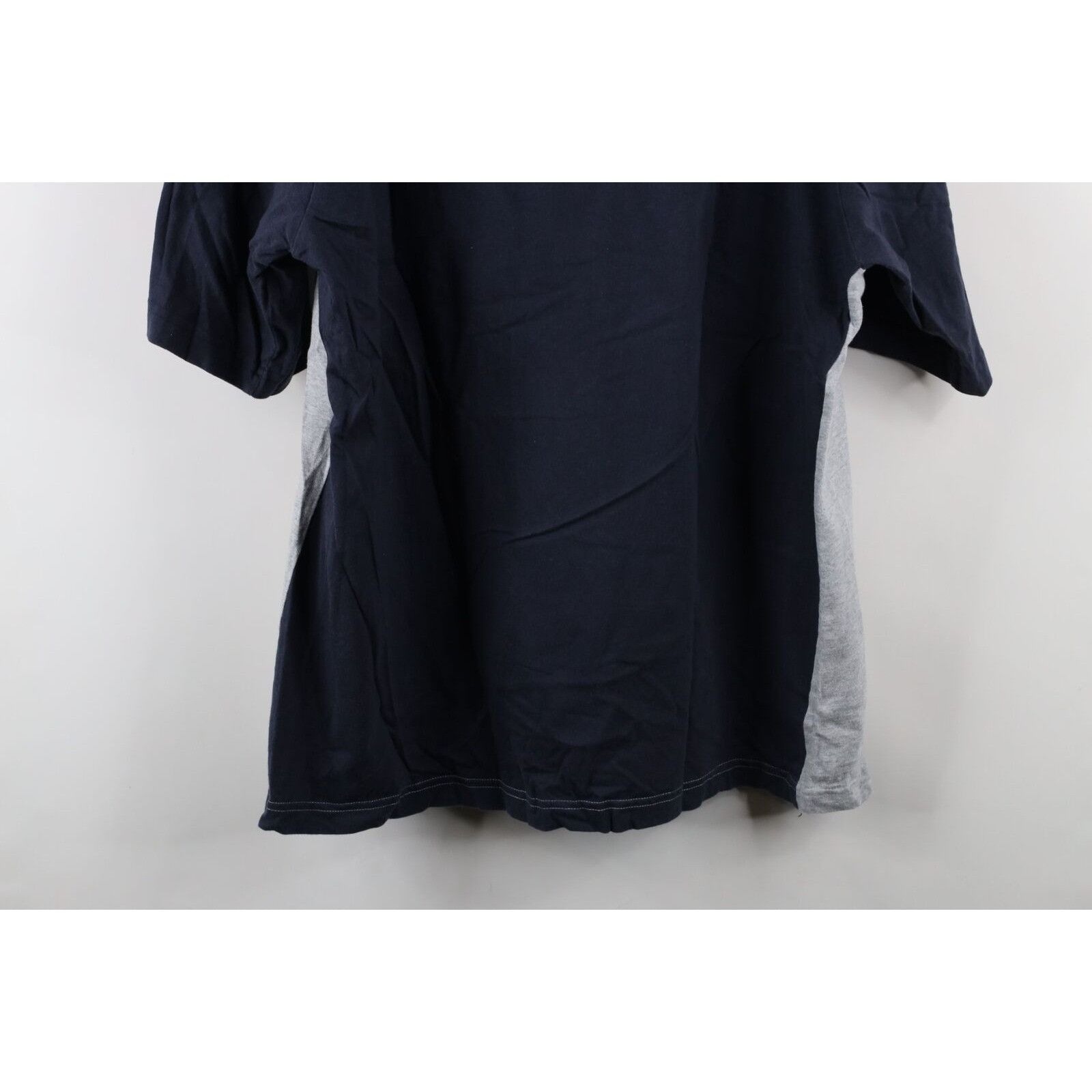 Reebok × Vintage Vintage Reebok Faded Chicago Bears Football T-Shirt Size US L / EU 52-54 / 3 - 13 Thumbnail