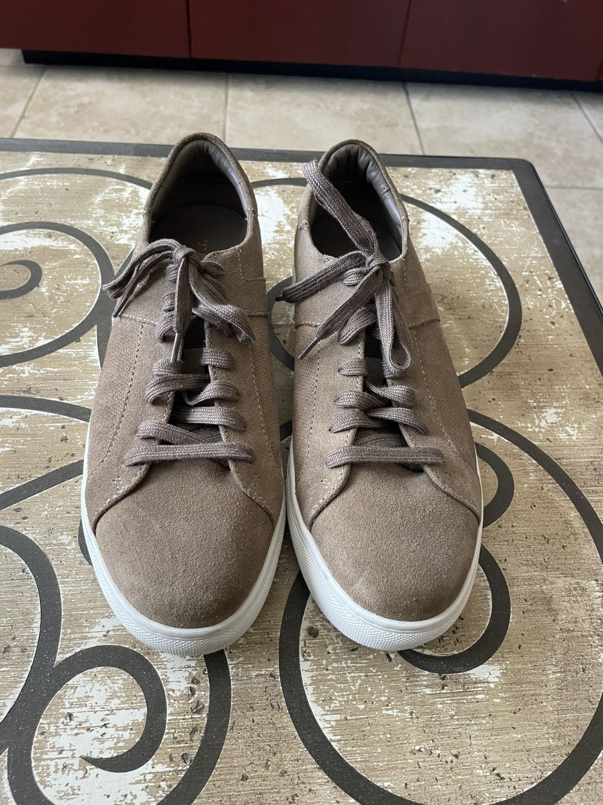 Trask Aaron Suede lace up Fashion sneaker nwob Size US 9.5 / EU 42-43 - 2 Thumbnail