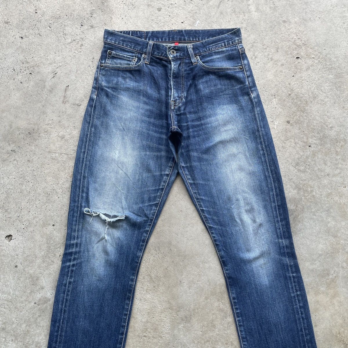 Japanese Brand Vintage Japanese Faded Jeans Distressed Ripped Pants W29x31 Size US 29 - 3 Thumbnail