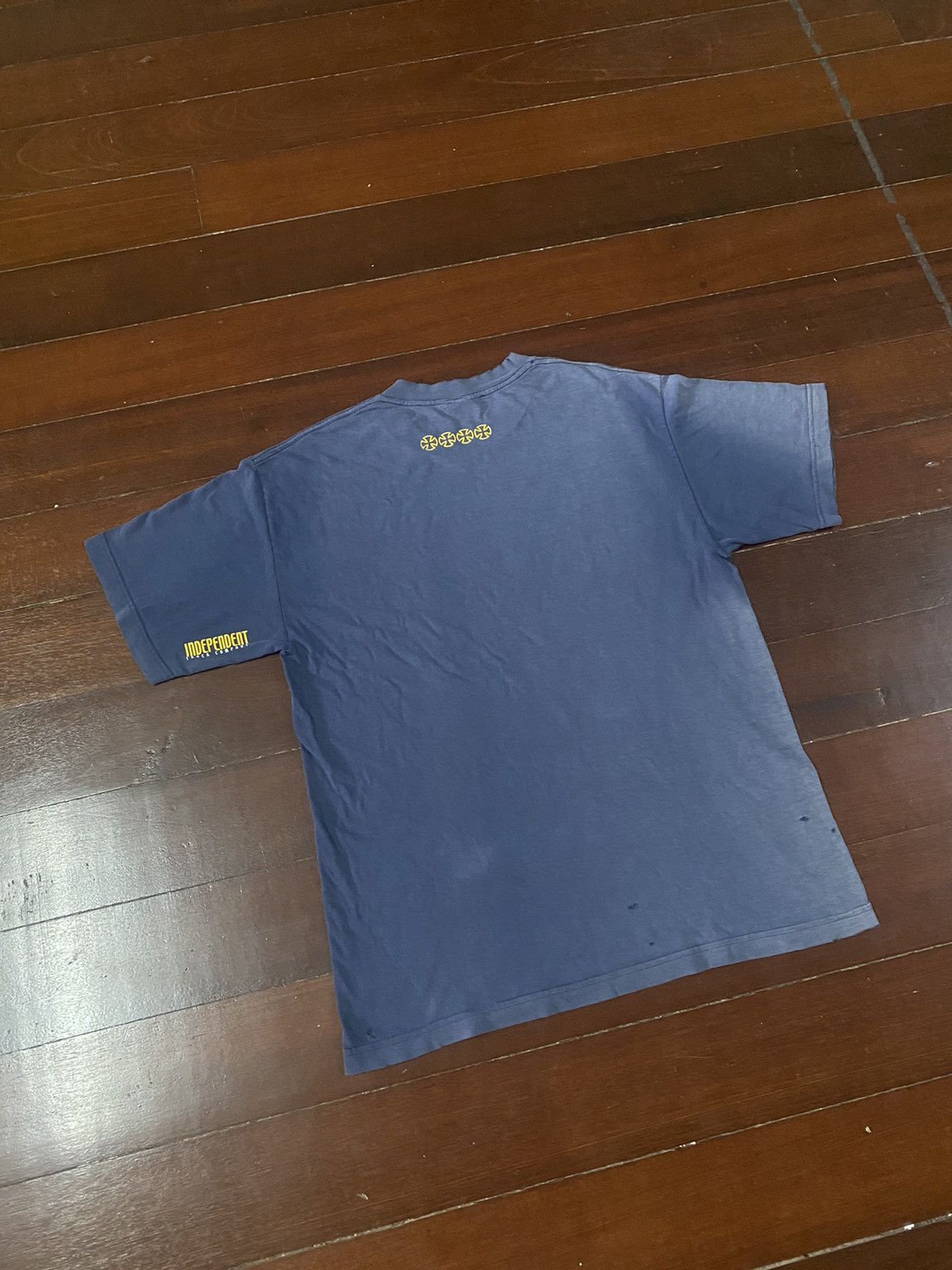 Independent Truck Co. FIRE 🔥🔥 VINTAGE 90s INDEPENDENT TRUCK COMPANY BOX LOGO faded Size US L / EU 52-54 / 3 - 9 Thumbnail