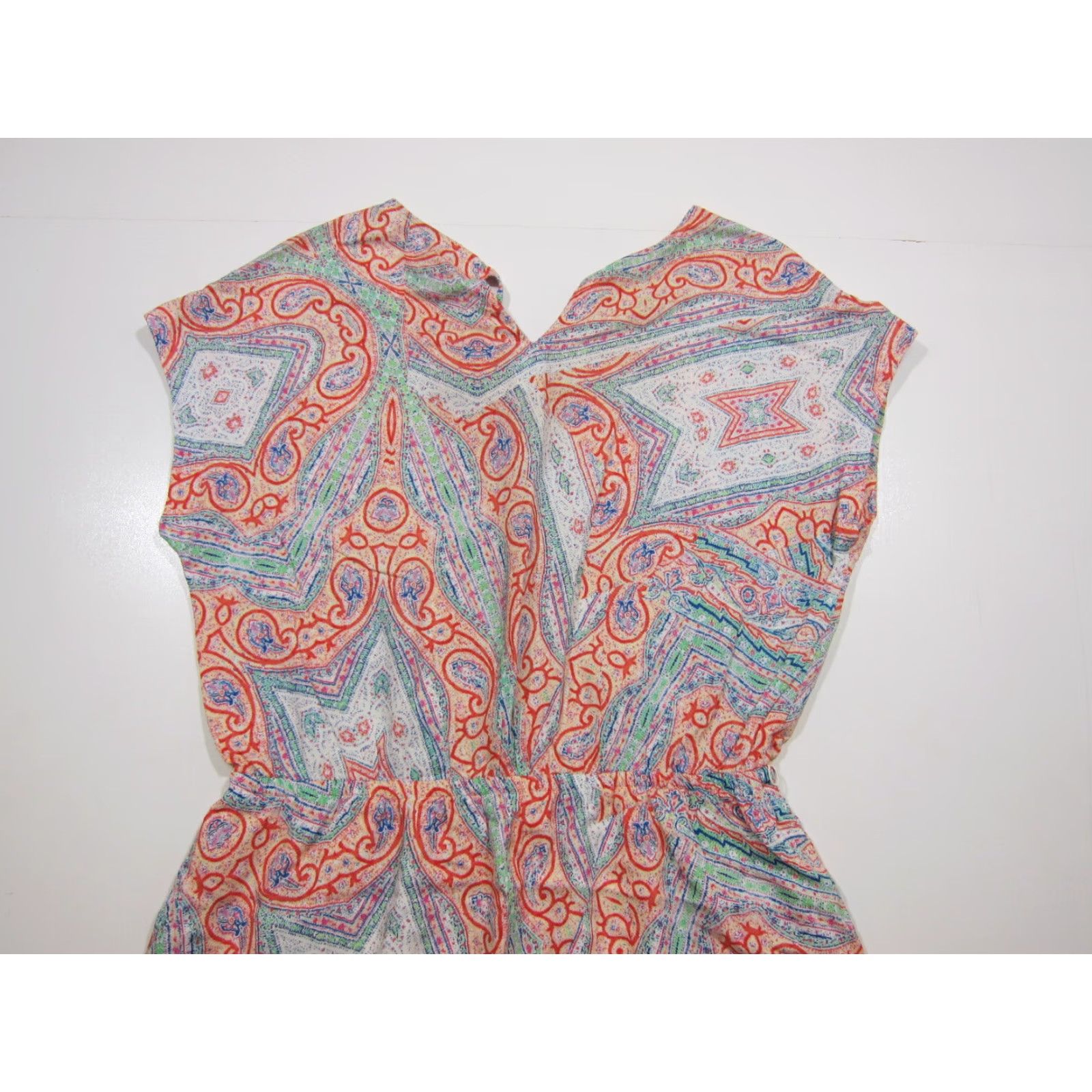 Vintage Violeta Mango 100% Rayon Red Green Paisley Tunic Sheath Shift Sun Dress Women 10 Size L / US 10 / IT 46 - 6 Thumbnail