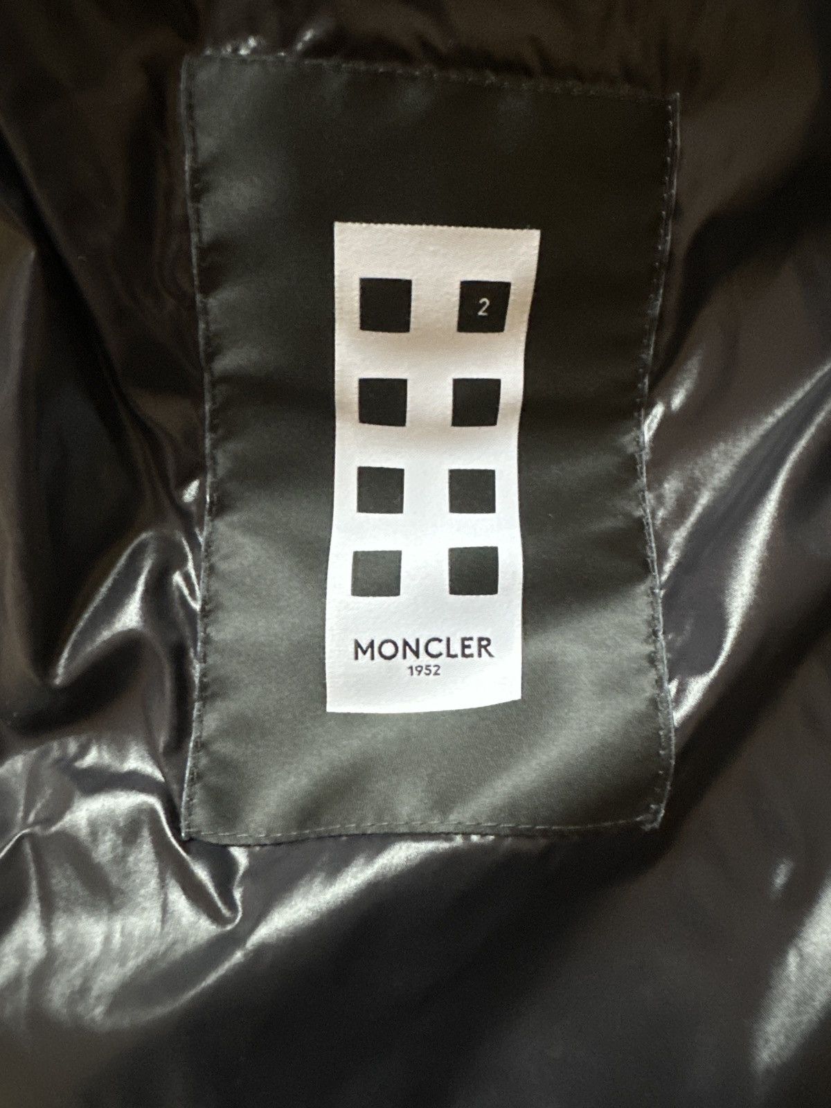 Moncler Moncler Gorumna Giubbotto Croc Print Size US S / EU 44-46 / 1 - 7 Thumbnail
