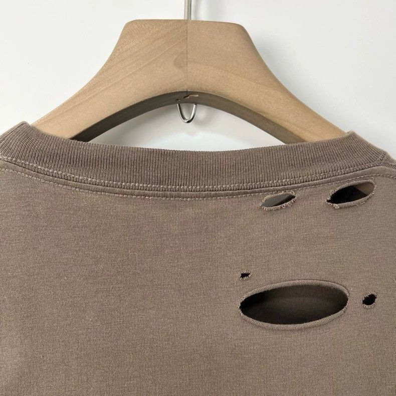 Balenciaga Balenciaga Large hole logo lettering print round neck T-sh Size US XS / EU 42 / 0 - 5 Thumbnail