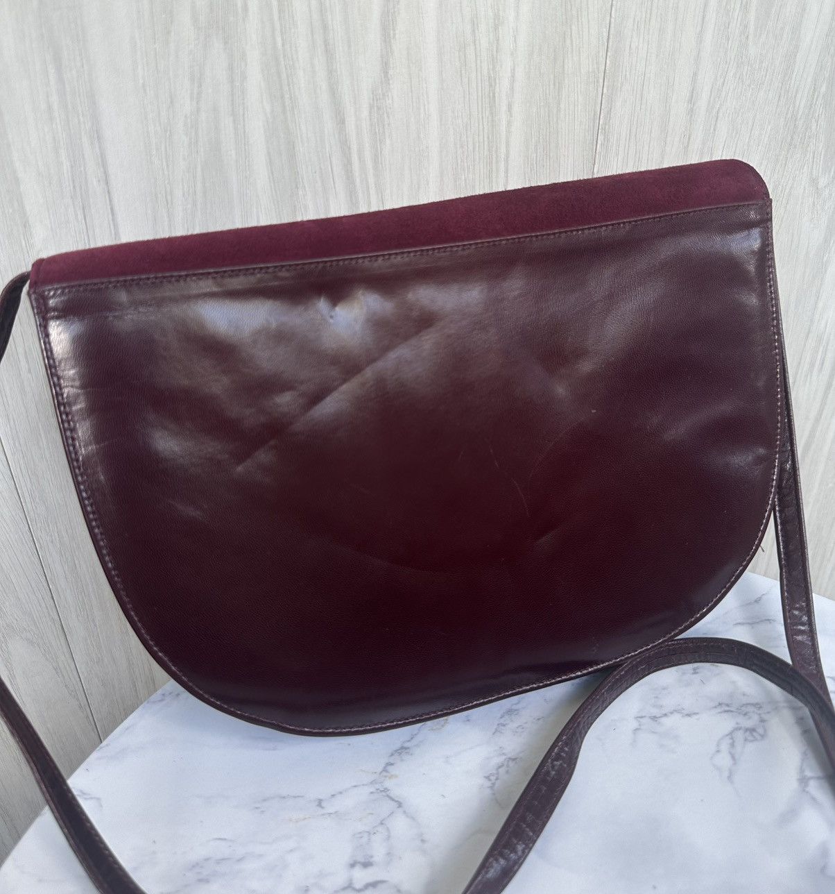 Bally VINTAGE 1980s BALLY Burgundy Suede and Leather Crossbody Bag Size ONE SIZE - 8 Thumbnail