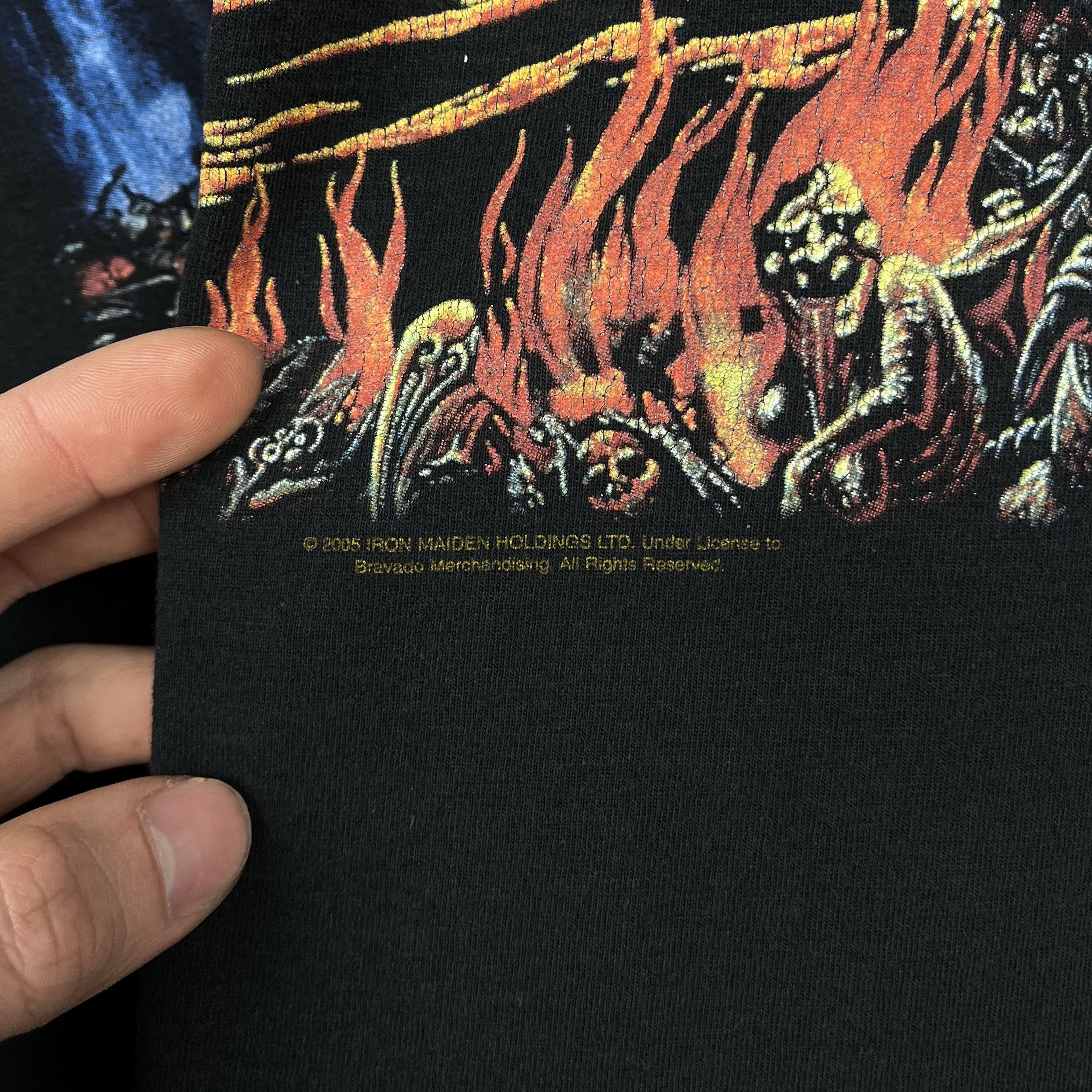 Band Tees Vintage Iron Maiden Run To The Hills Rock Band T Shirt 2005 Size US L / EU 52-54 / 3 - 8 Thumbnail