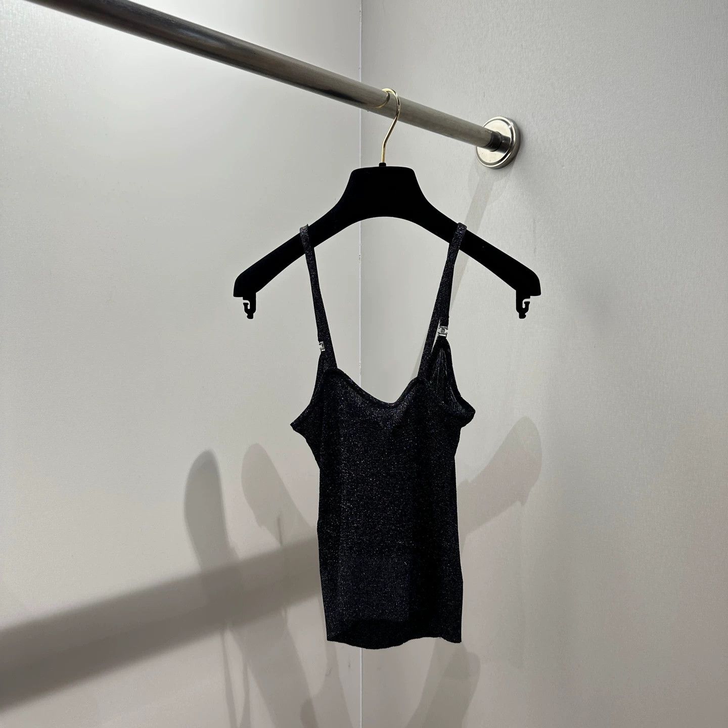 Chanel Chanel mar529 Logo Crystal Camisole 34 Size XS / US 0-2 / IT 36-38 - 2 Thumbnail
