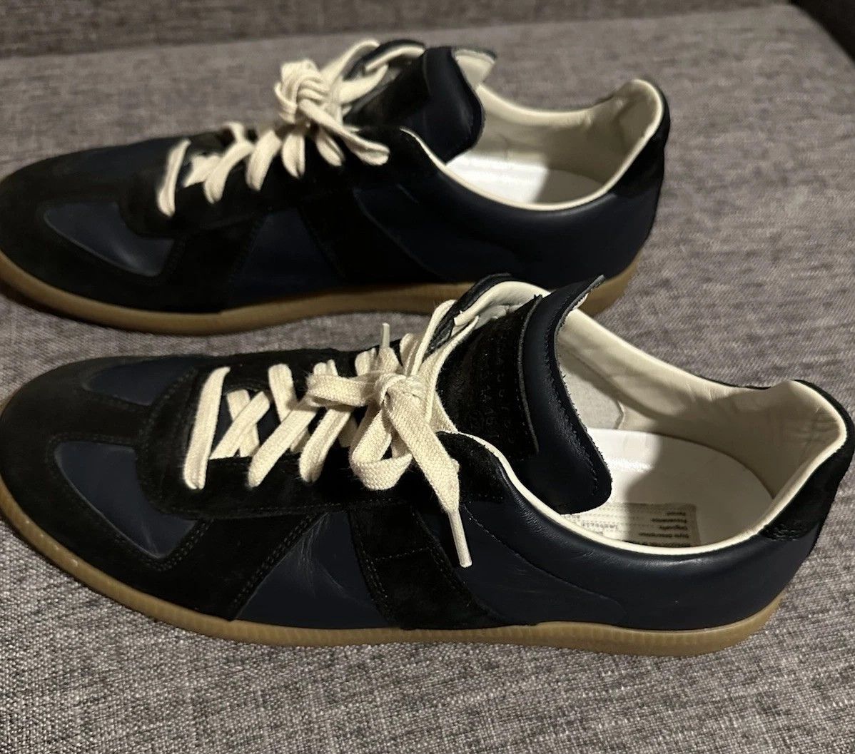 Maison Margiela Maison Margiela Replica GAT Navy Blue 10 43 Low Tops Gum Size US 10 / EU 43 - 3 Thumbnail