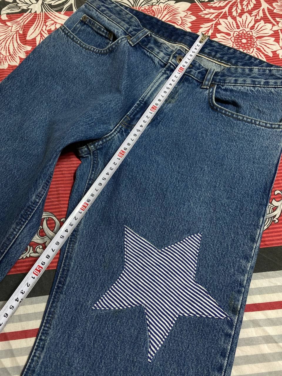 Japanese Brand Distressed Dirty Patchwork Flared Denim Jeans Crush Faded Size US 32 / EU 48 - 8 Thumbnail
