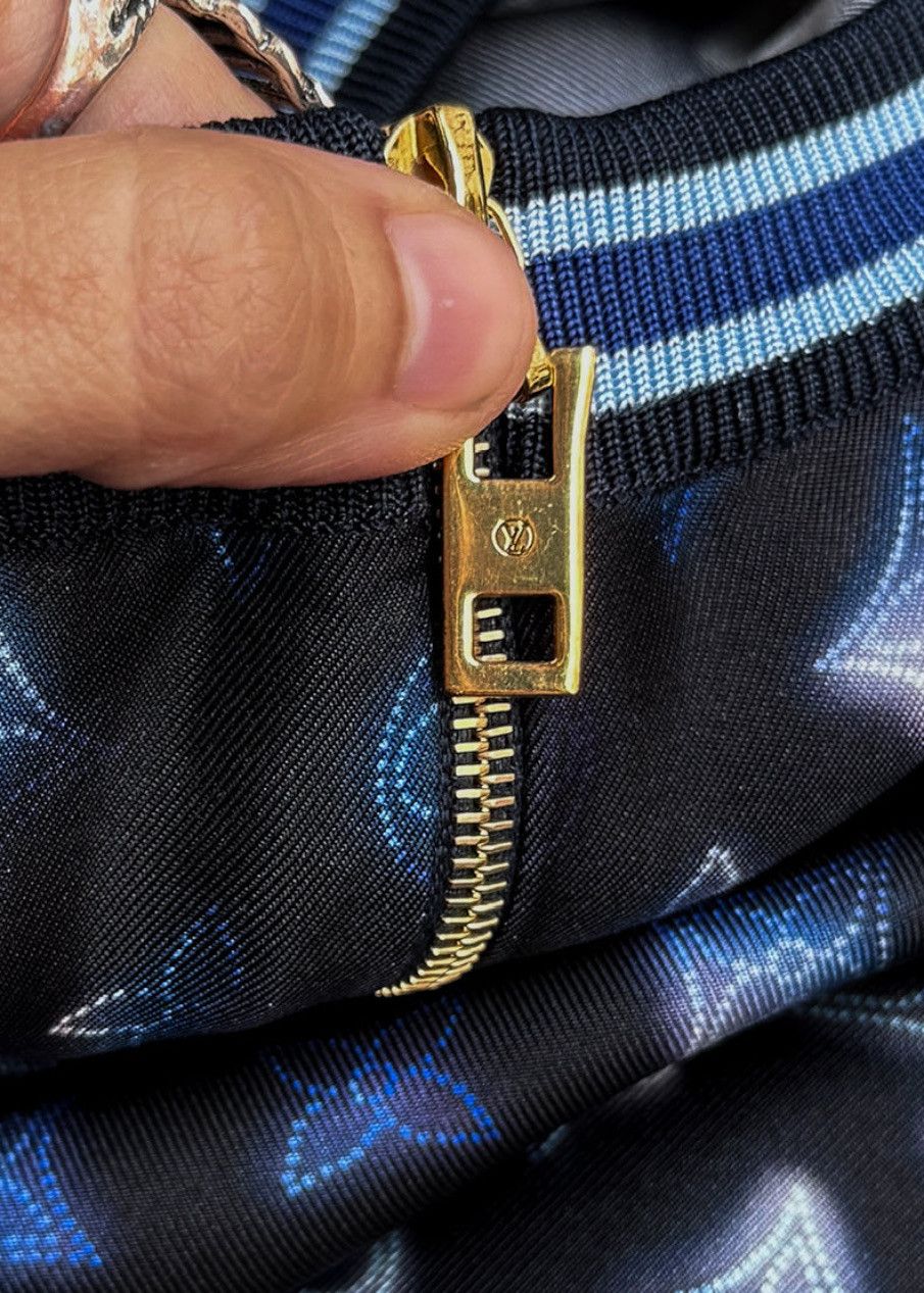 Louis Vuitton Louis Vuitton Blue Mahina Monogram Silk Sporty Sweater Size M / US 6-8 / IT 42-44 - 7 Thumbnail