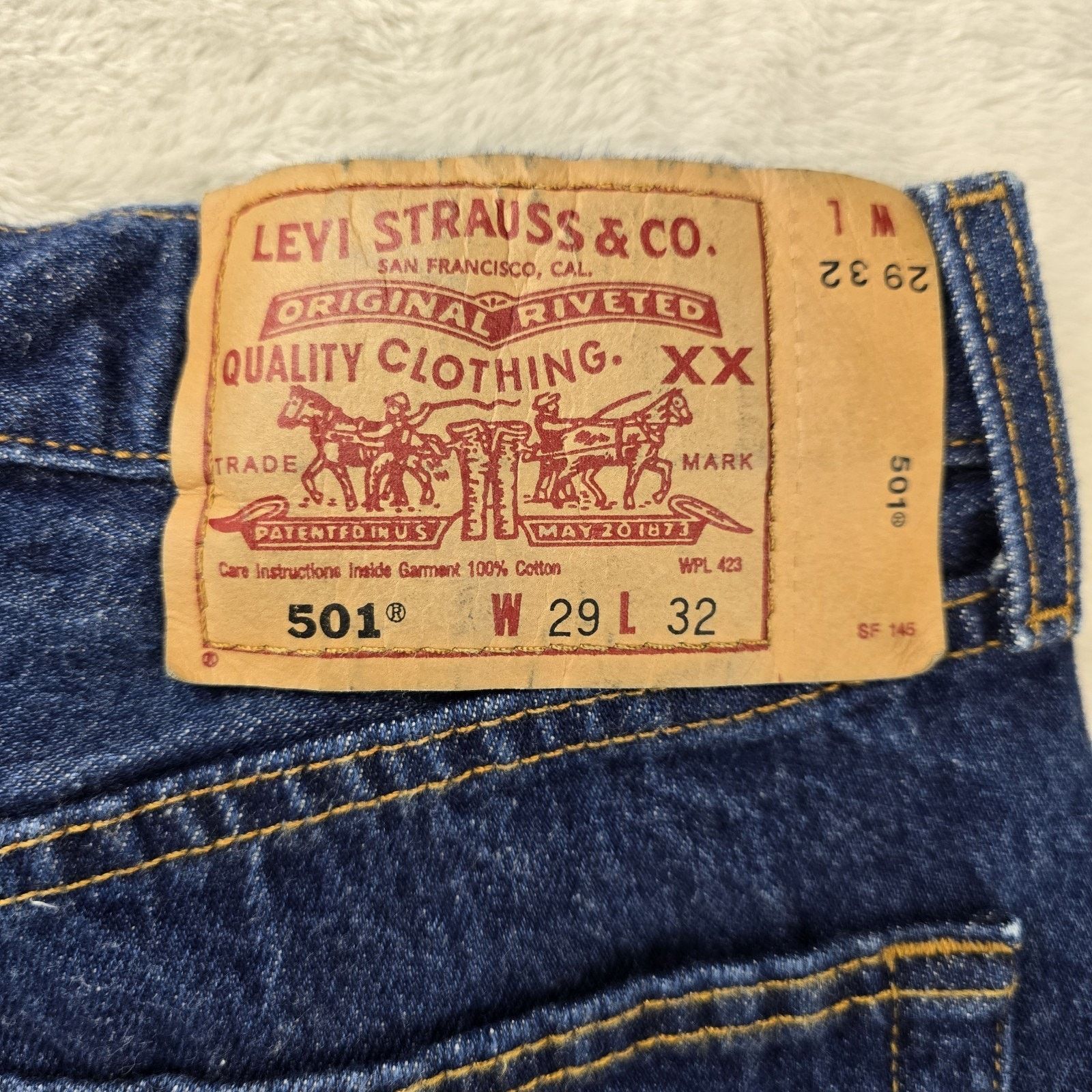Levi's Vtg Levis 501 Jeans Men 29x32 (Fits 28x30) Button Fly Y2K Size US 28 / EU 44 - 11 Thumbnail