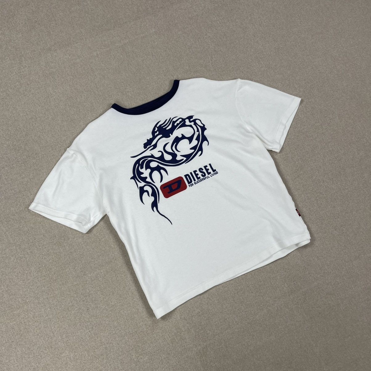 Diesel VINTAGE Y2K DIESEL TRIBAL DRAGON BOXY TEE Size US M / EU 48-50 / 2 - 3 Thumbnail