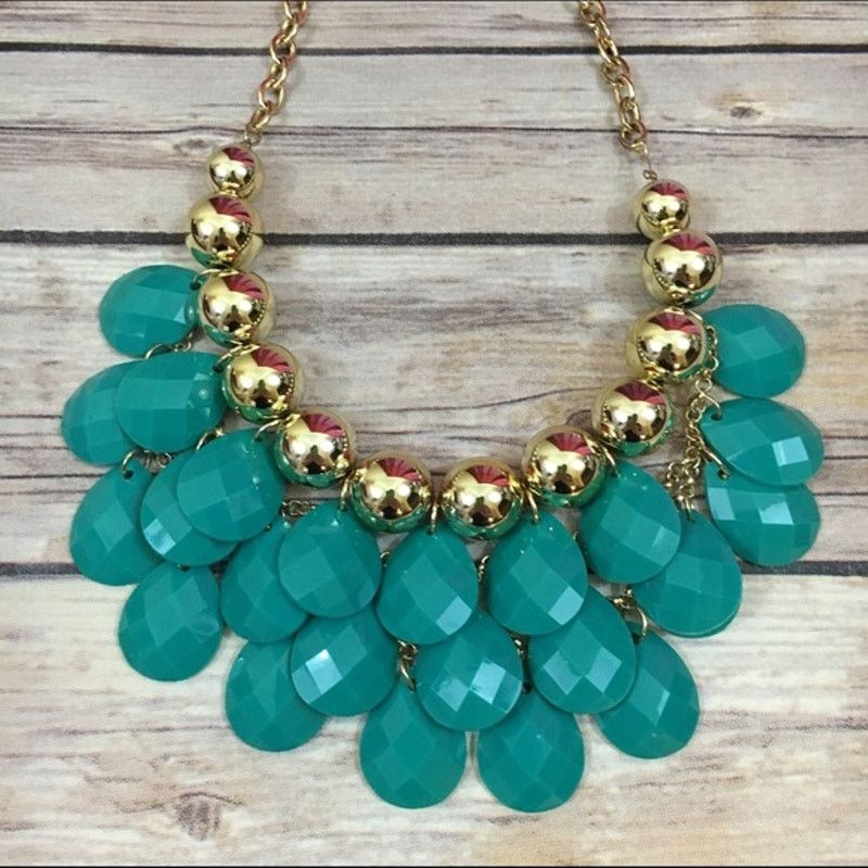 Other Occasionally Made Aqua Goldtone Statement Necklace Size ONE SIZE - 4 Thumbnail