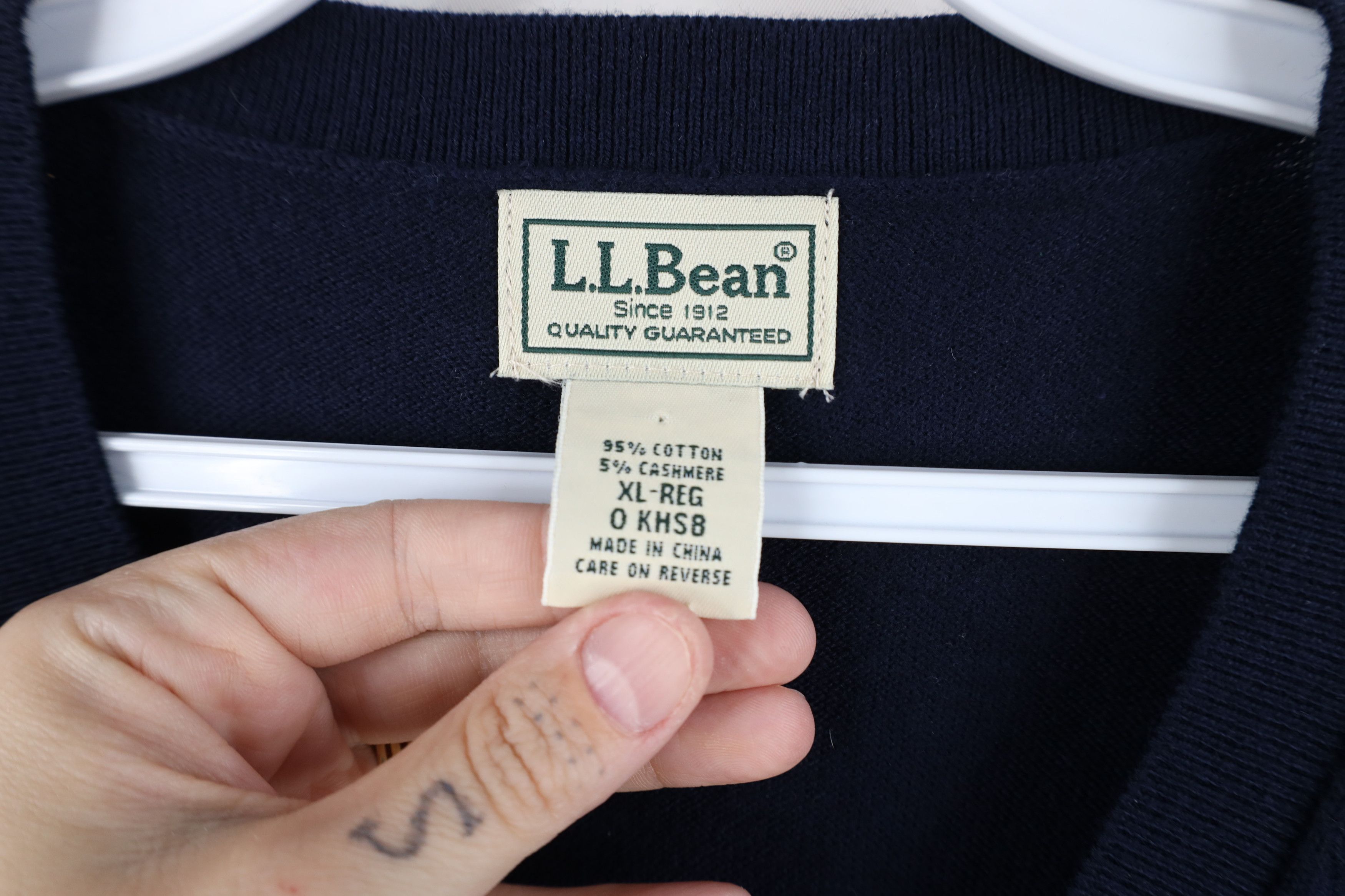 L.L. Bean × Vintage Vintage LL Bean Cashmere Knit V-Neck Sweater Vest Blue Size US XL / EU 56 / 4 - 5 Thumbnail