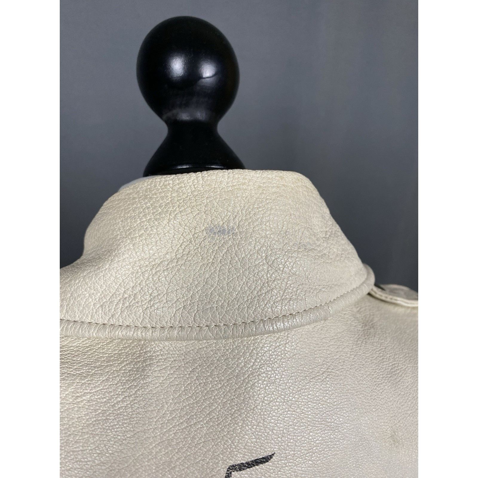 Dior RARE! DIOR Homme Swords Women's Beige Assymetric Leather Bik Size S / US 4 / IT 40 - 13 Thumbnail