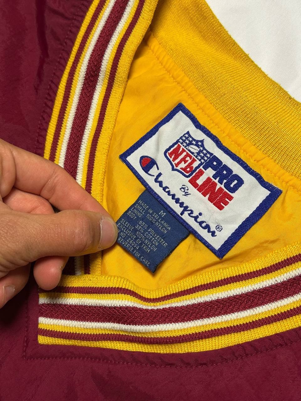Champion VINTAGE CHAMPION WASHINGTON REDSKINS NFL JACKET Size US M / EU 48-50 / 2 - 4 Thumbnail