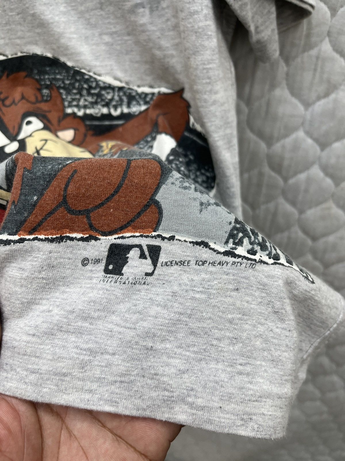 MLB × Vintage × Warner Bros 🔥🔥🔥STEALS VTG MLB LA DODGERS X TAZMANIA WARNER BROS Size US S / EU 44-46 / 1 - 8 Thumbnail