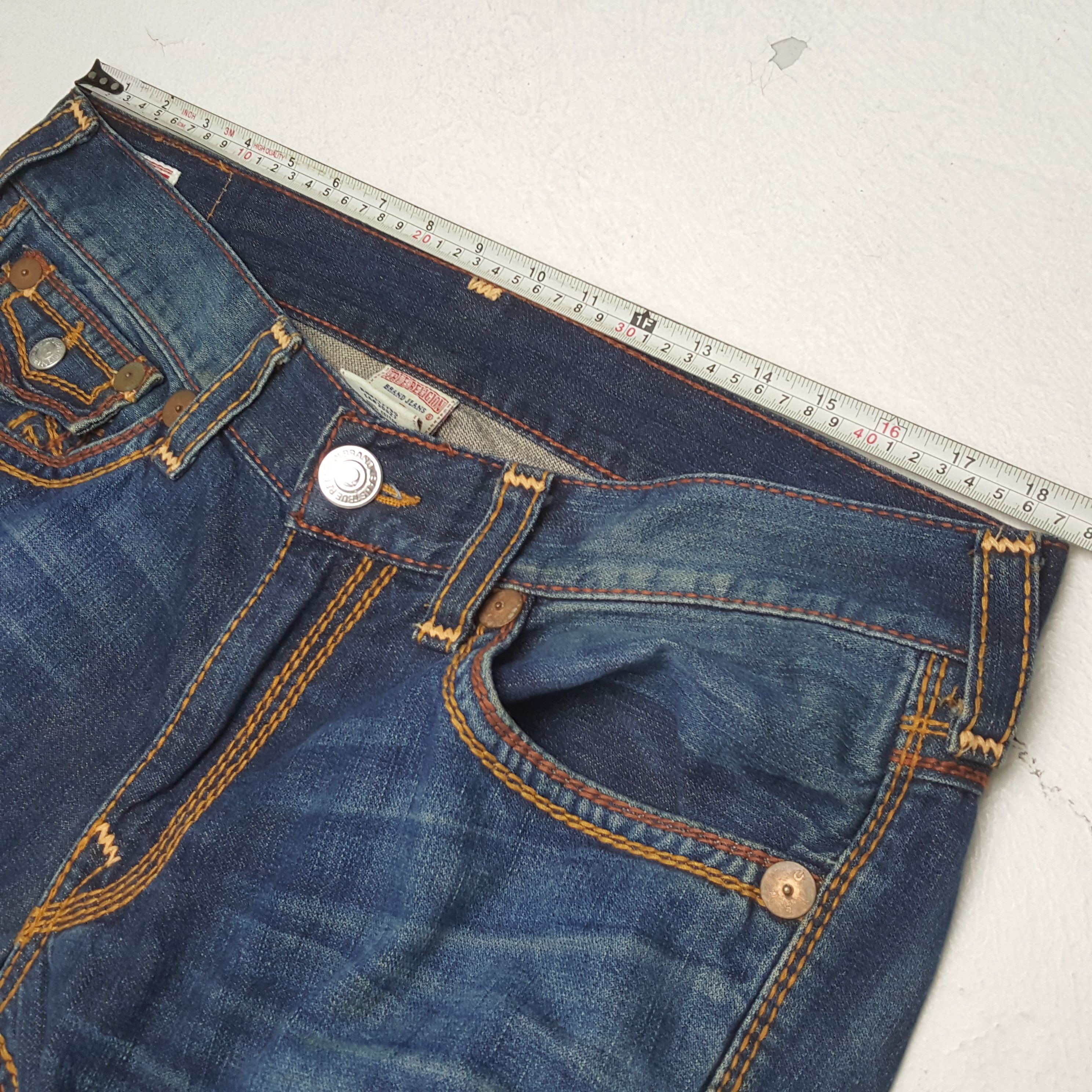 True Religion × Vintage TRUE RELIGION World Tour Streetwear Style Jeans Size US 37 - 7 Thumbnail
